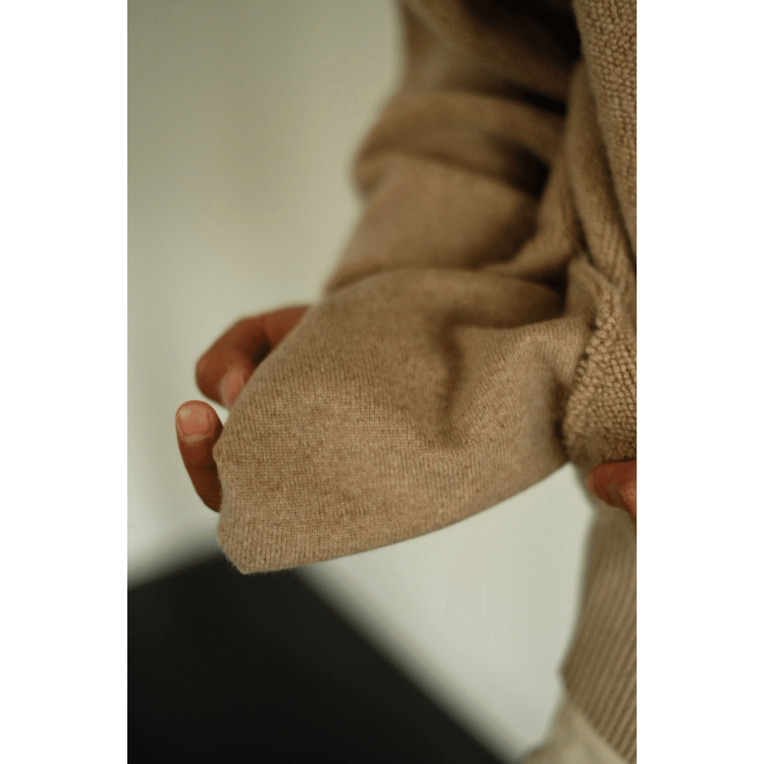 トラックジャケットの概念を超えた、カシミヤの極地 ”olde h&daughter