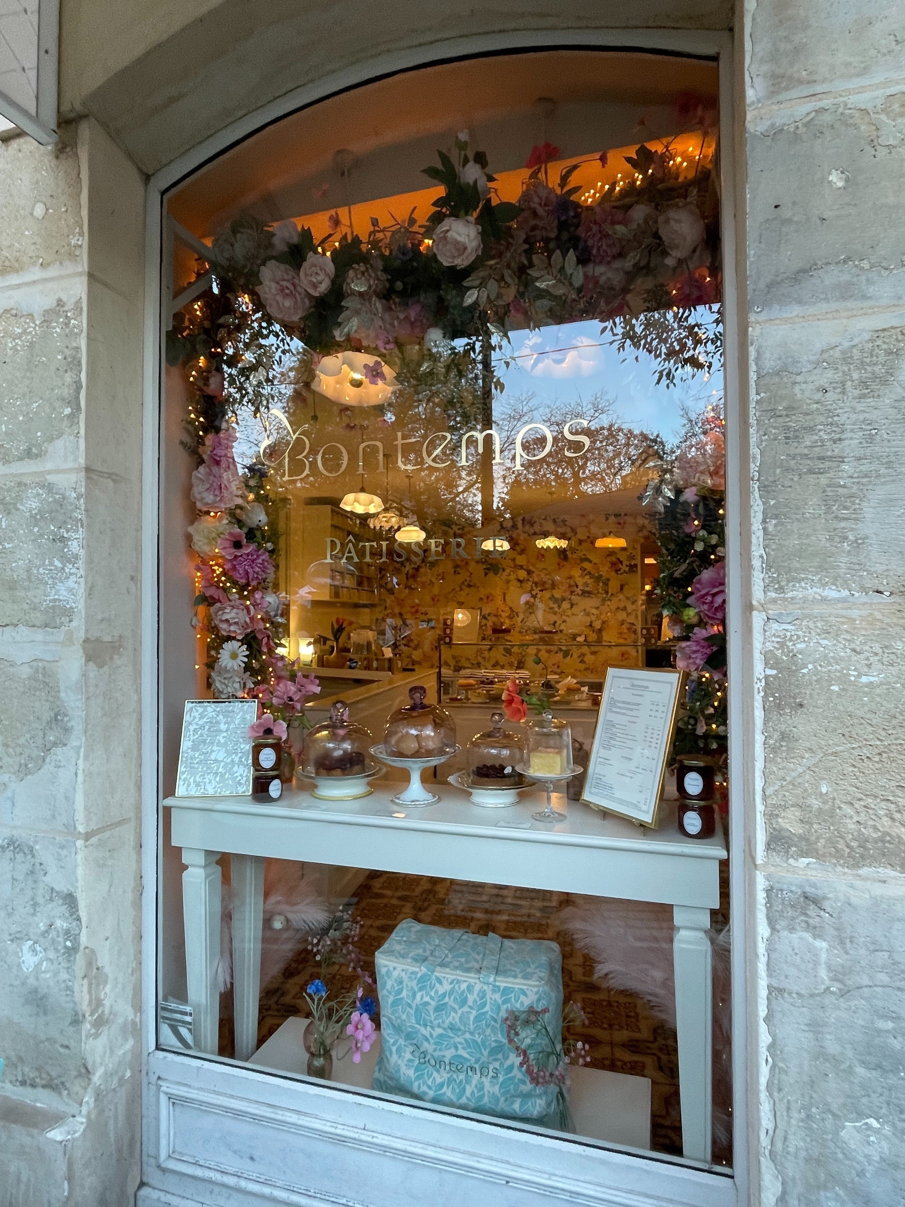 早起きして、パリの街中ブロカントへ。｜アンヴァンテール｜私の