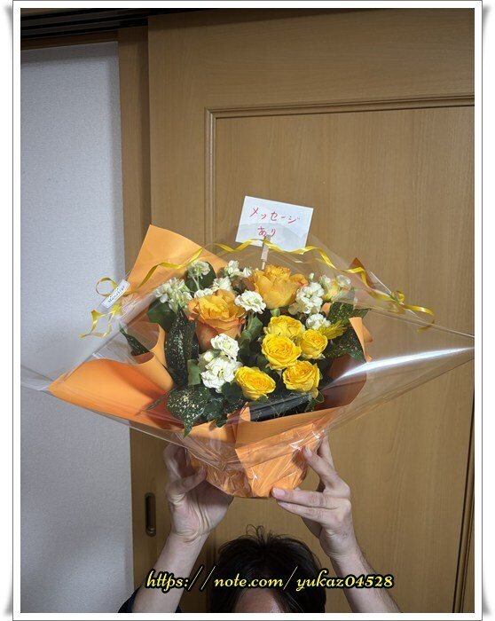 花のアレンジメントをミニチュアにして思い出に残した話｜CHIMNEY