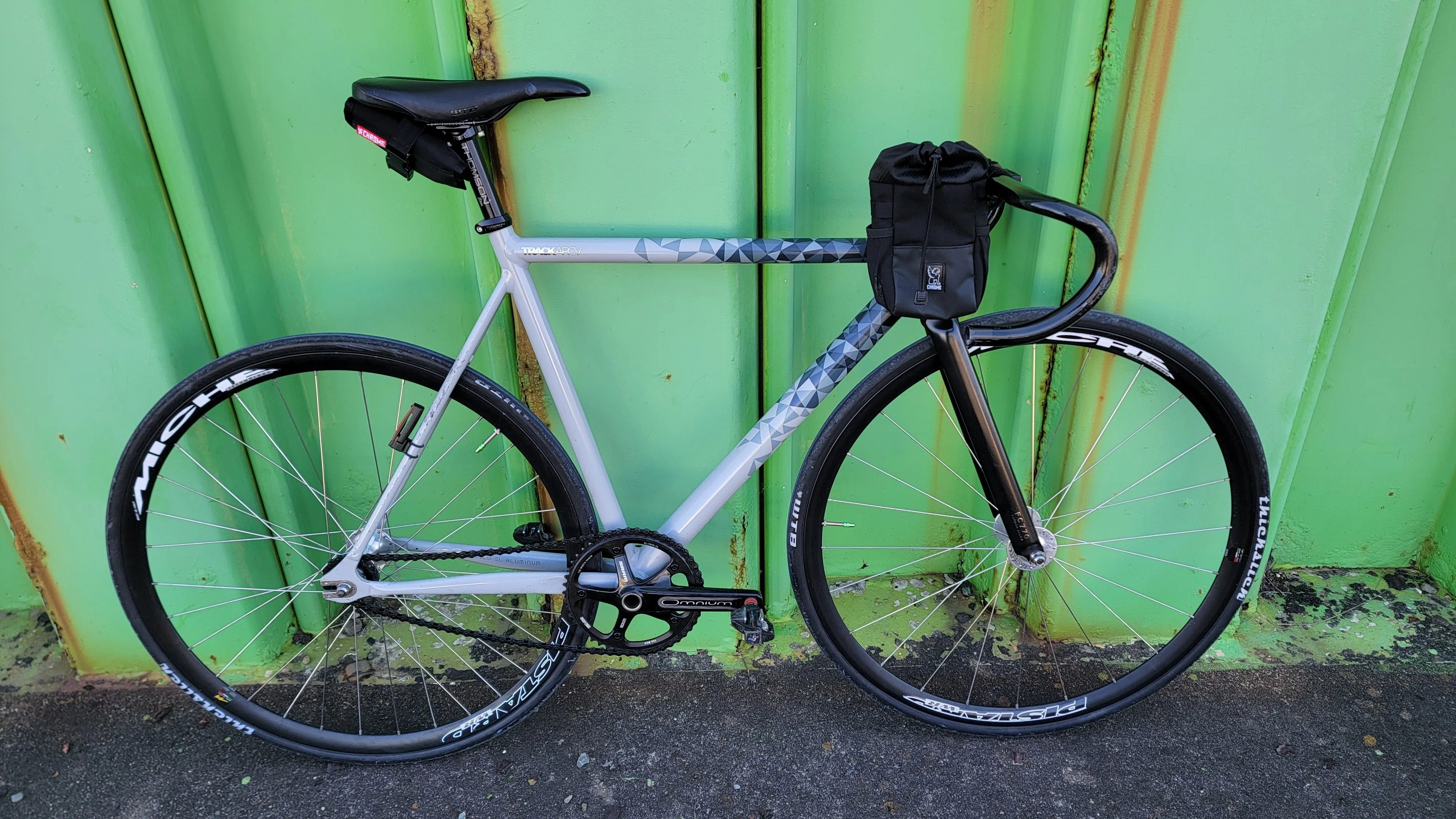 コラム】自転車旅で使ったピストバイクと荷物の紹介と反省点｜jazz