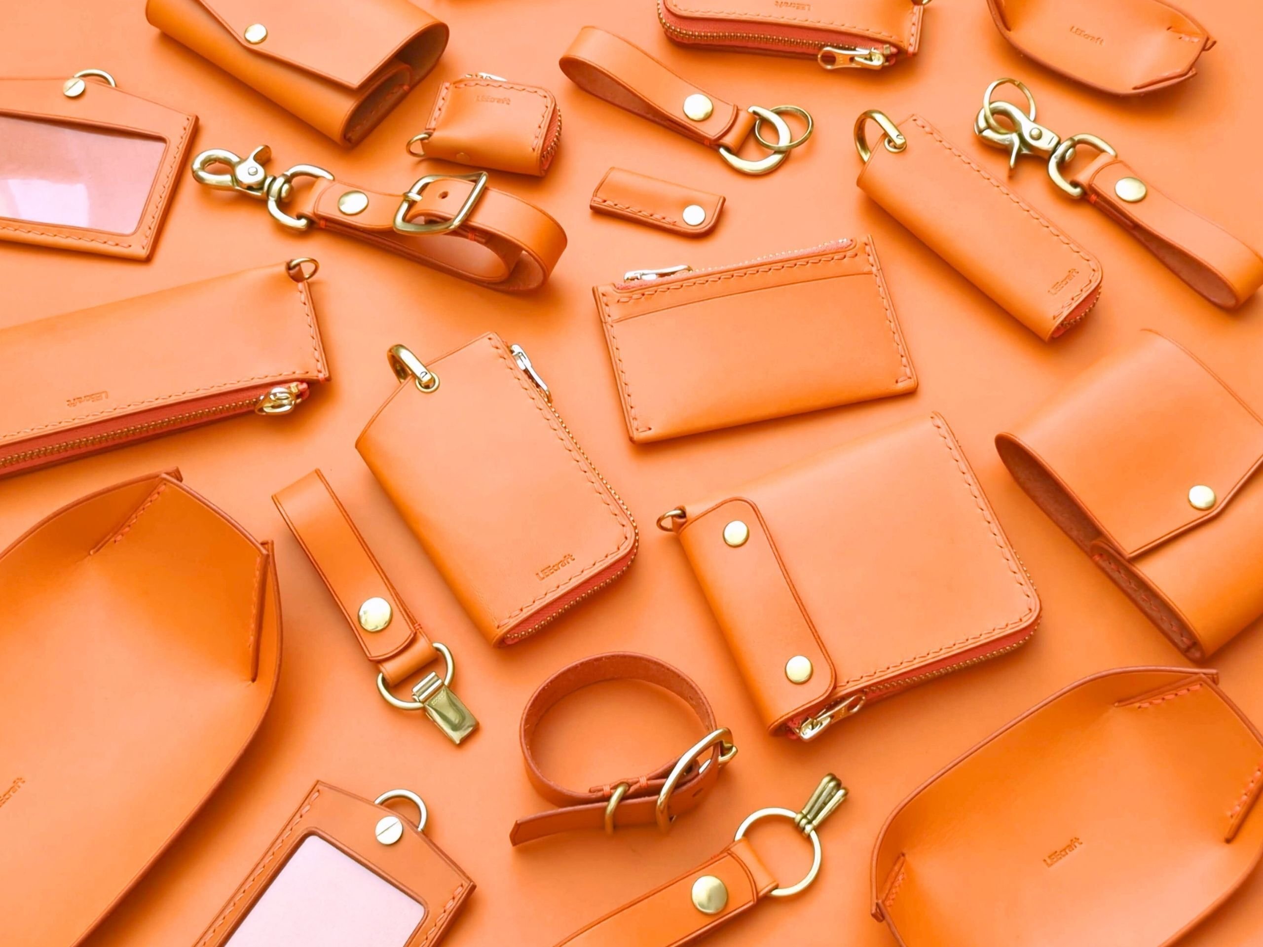 イタリアンレザー『TUCSON/トゥクソン』｜革素材紹介｜LEEcraft