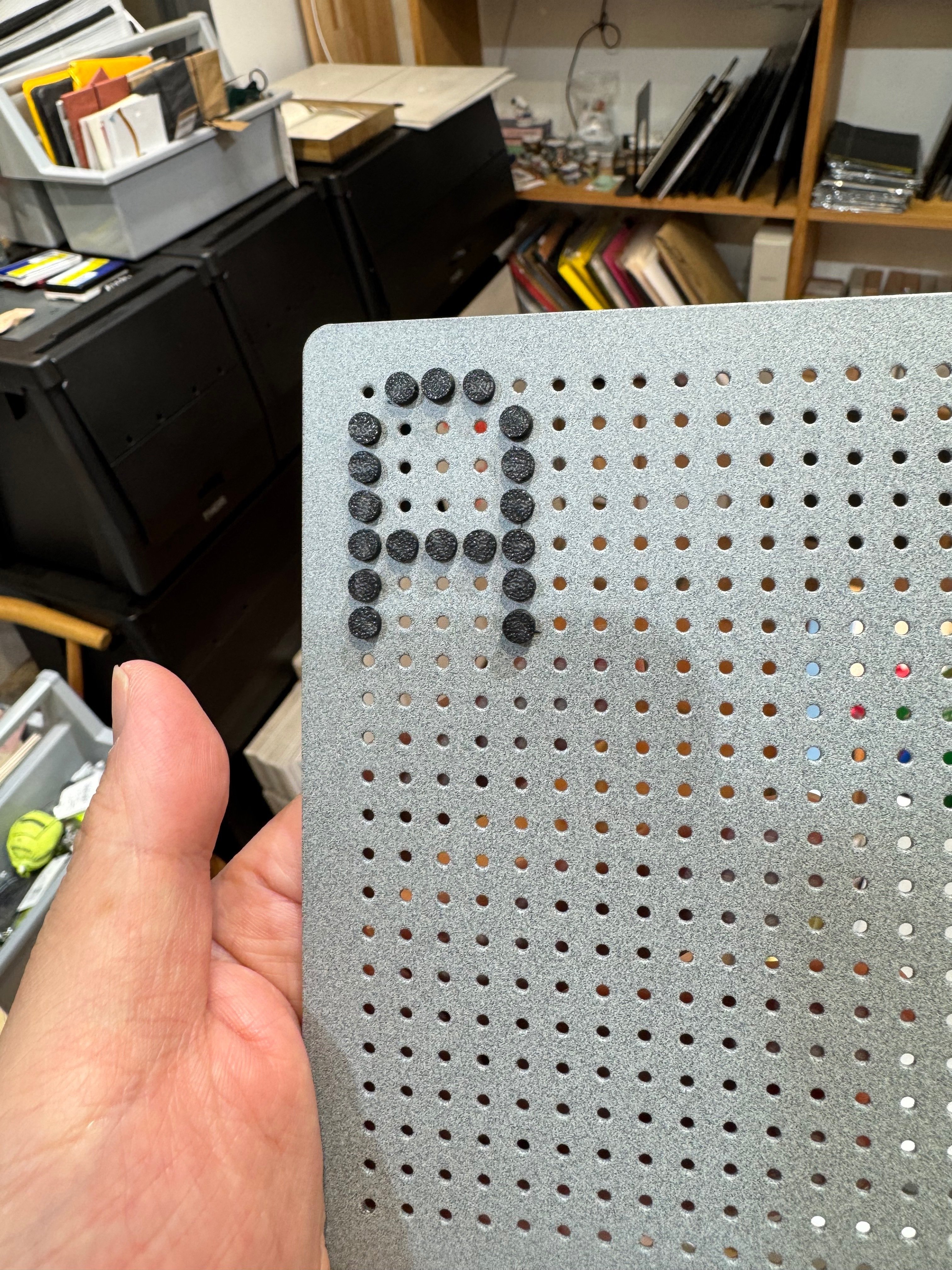 ドット文字が好きすぎて、看板を特注した話｜山下義弘／ドケットストアの人