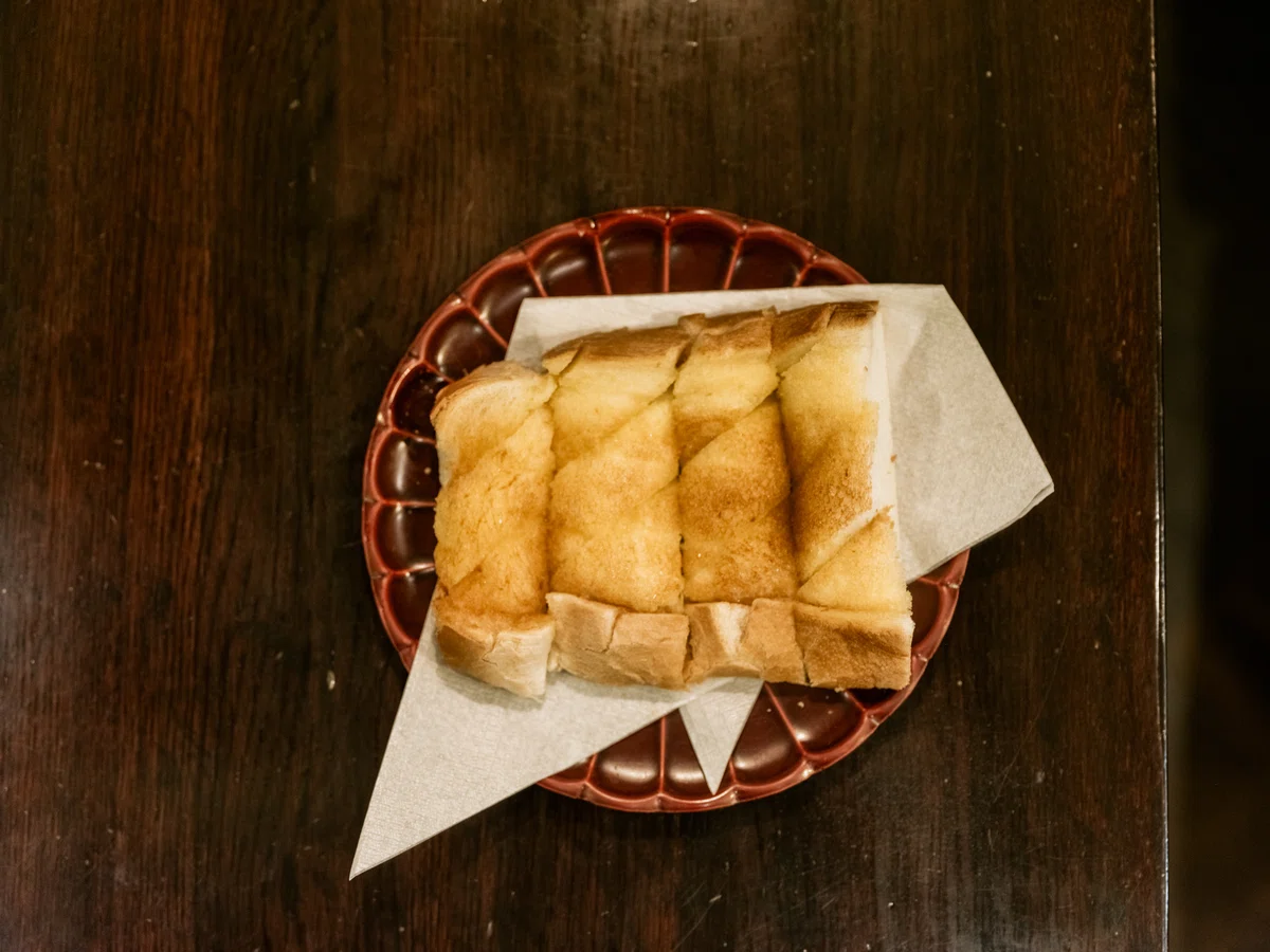 喫茶オランダのトースト