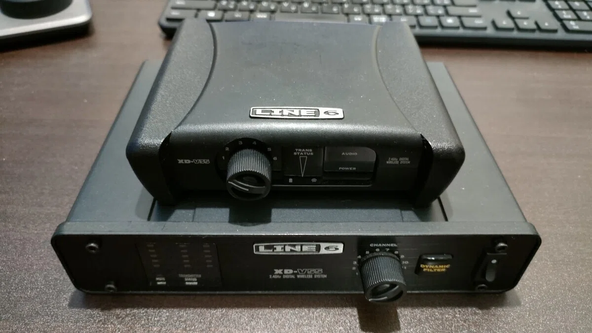 ワイヤレスマイクの受信機をモバイルバッテリーで使えるようにしてみた