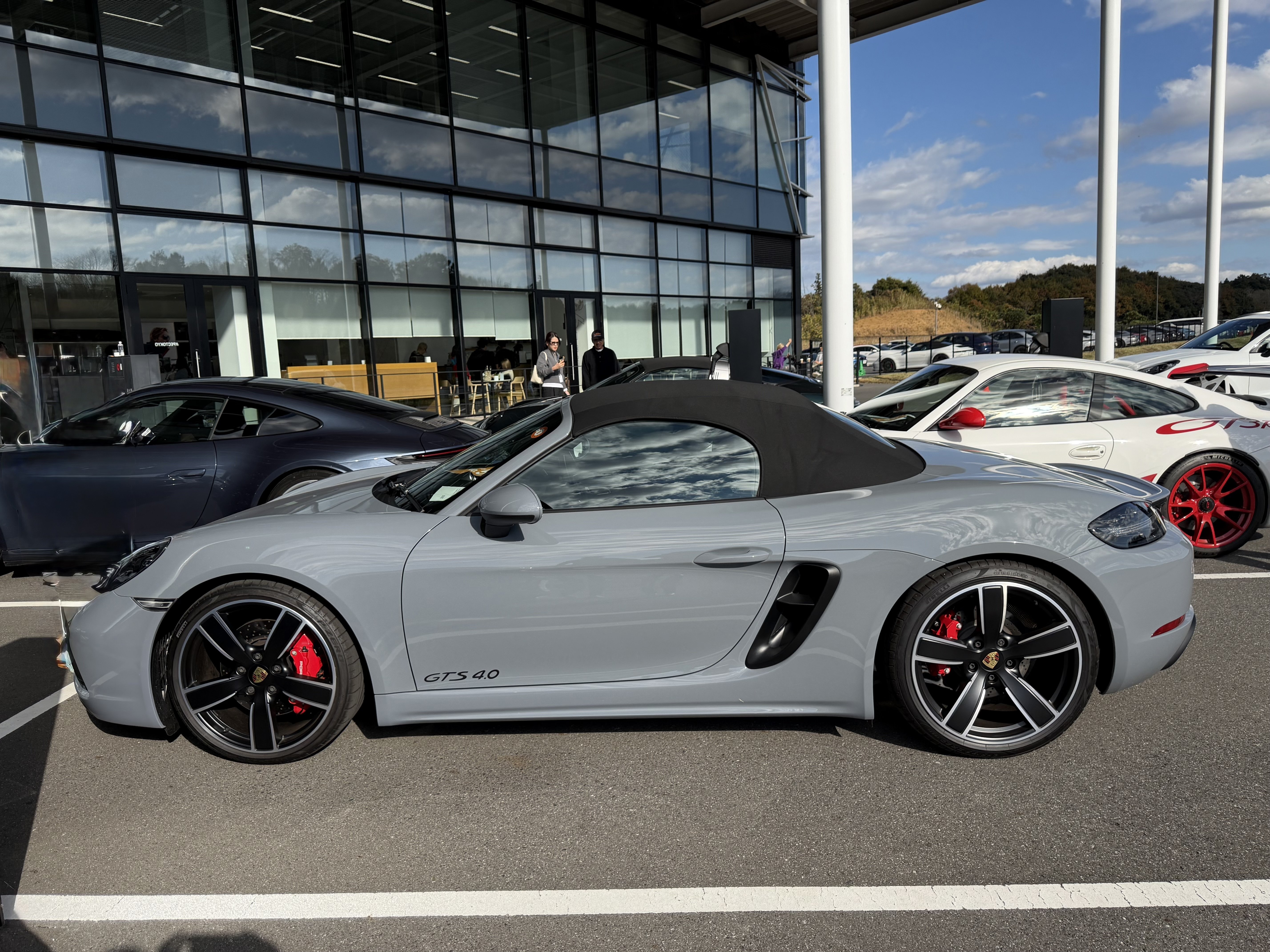 ポルシェセンター足立主催のイベント参加｜グアルデリコの52歳でFIRE生活