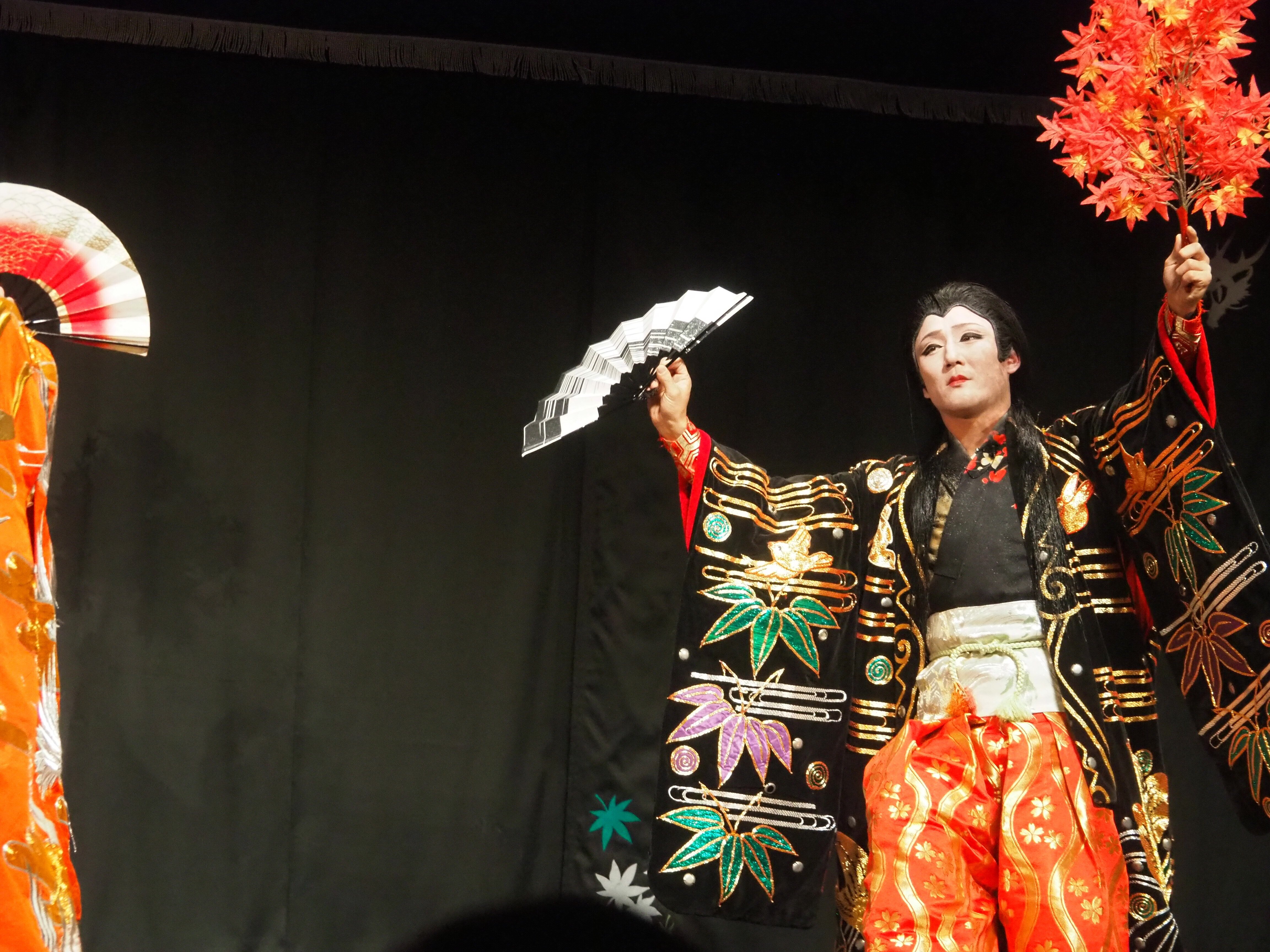 秋の終わりに初めてが沢山あったなあ～ 上中調子神楽団：紅葉狩