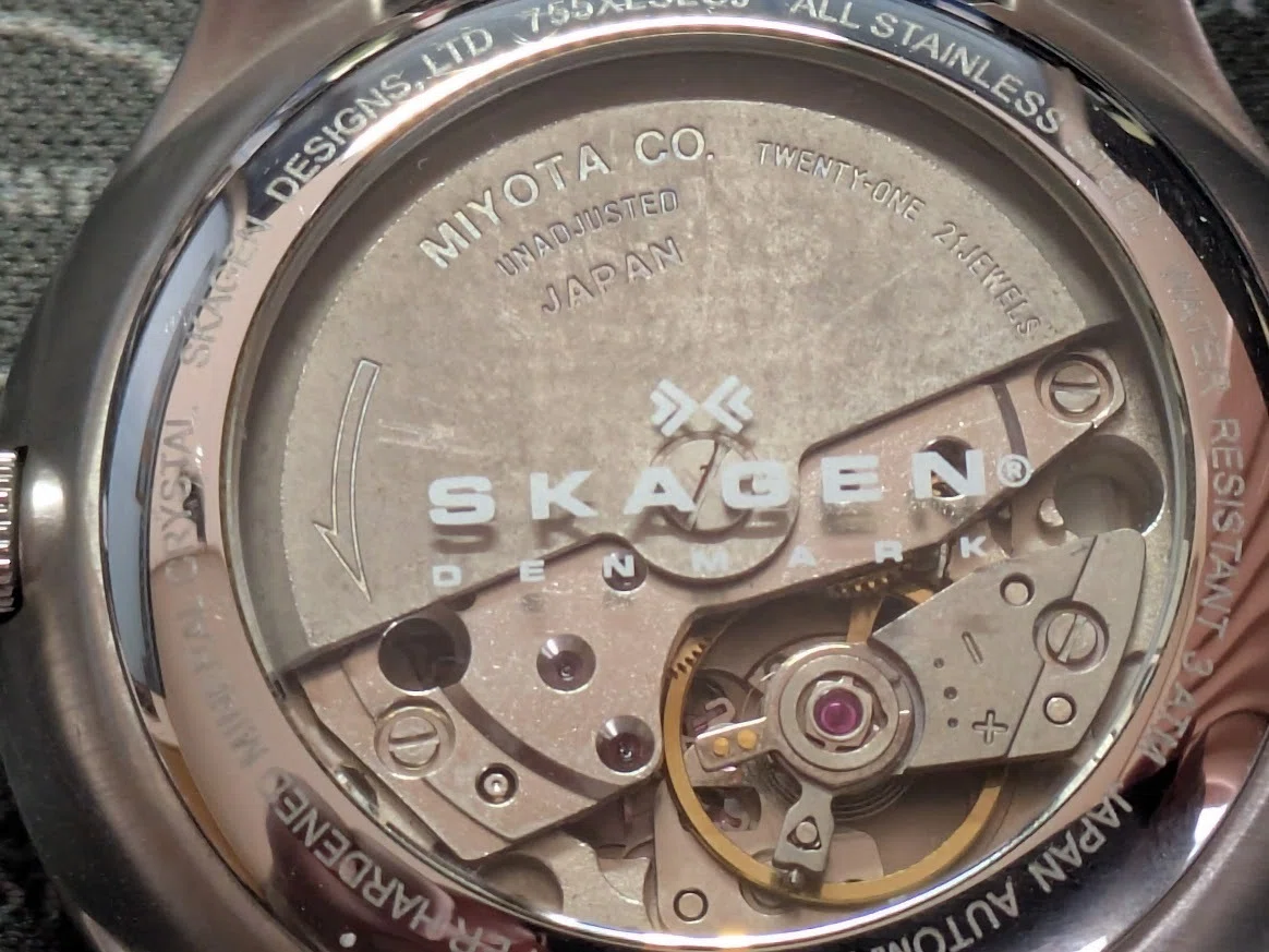 No.233 | Skagen | 755XLSLCJ | 組みなおしたら正常動作した時計｜と