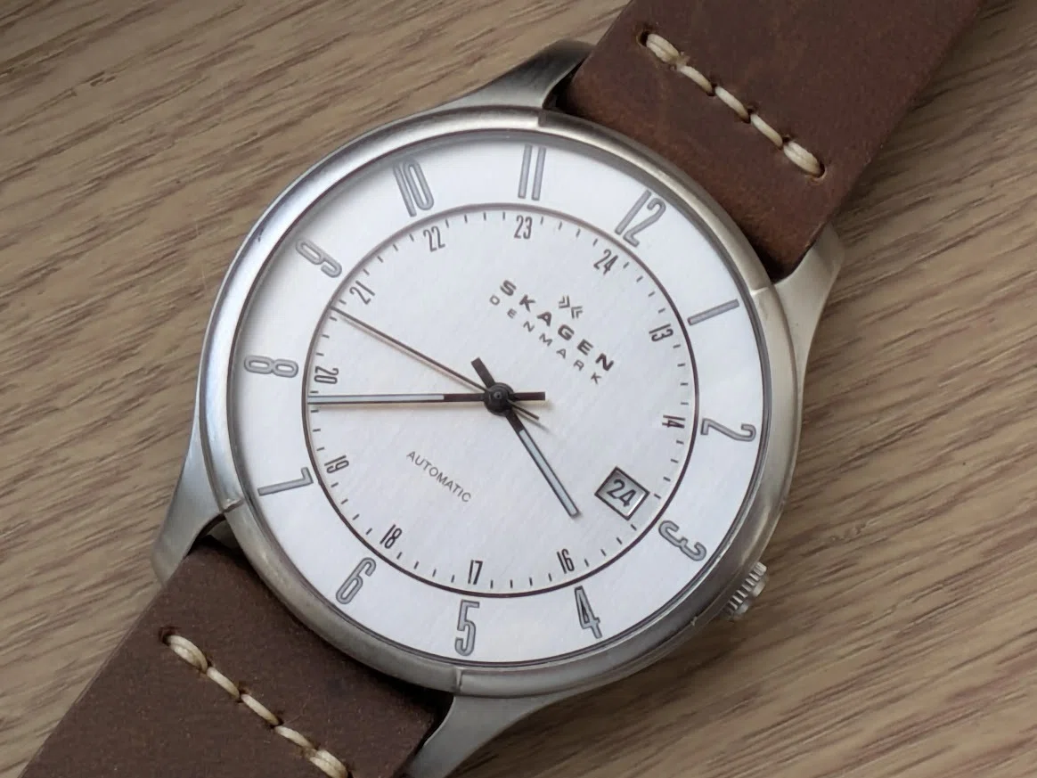 No.233 | Skagen | 755XLSLCJ | 組みなおしたら正常動作した時計｜と