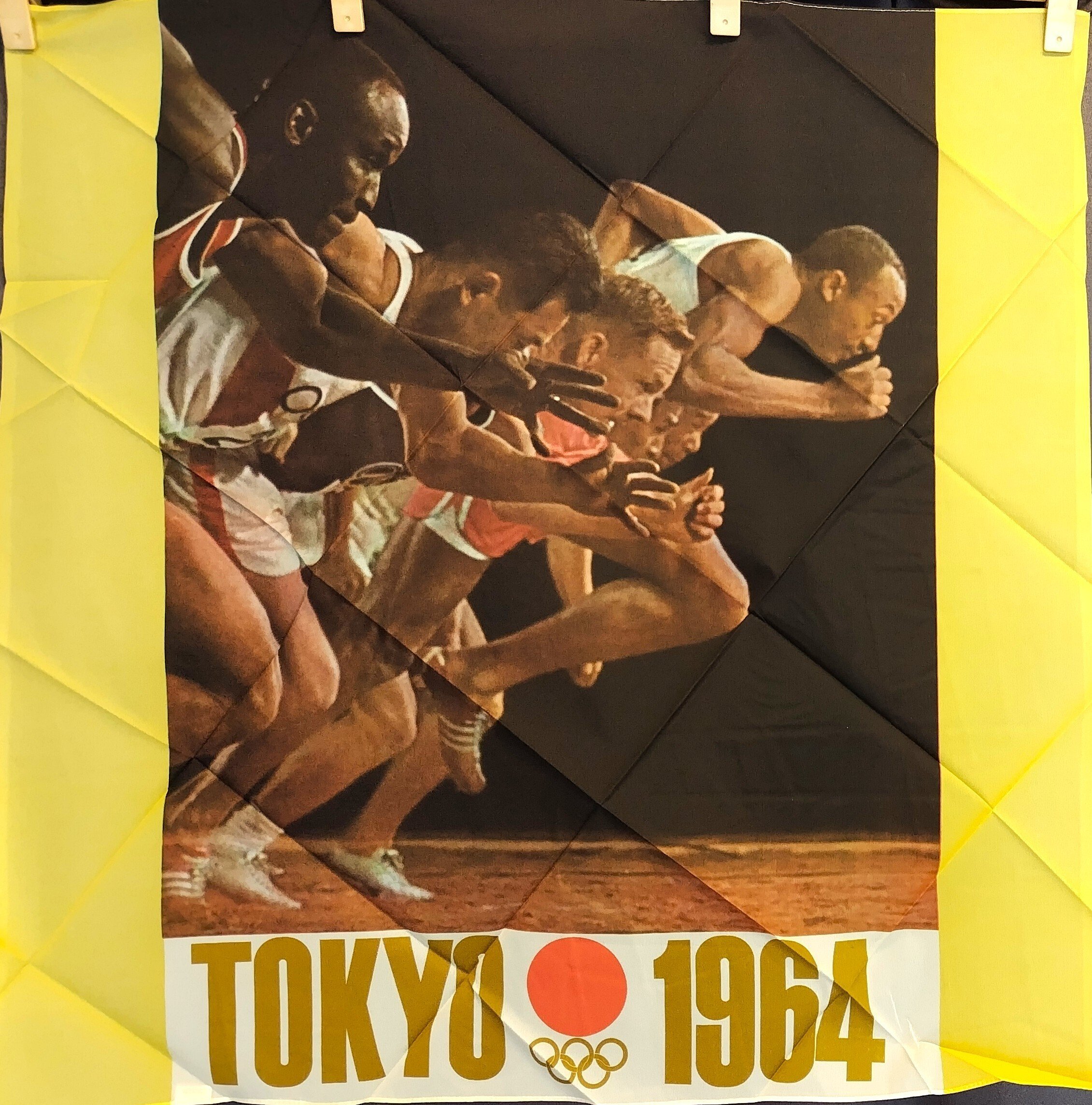走り出す昭和を包んで──1964年東京オリンピック記念風呂敷・三枚の