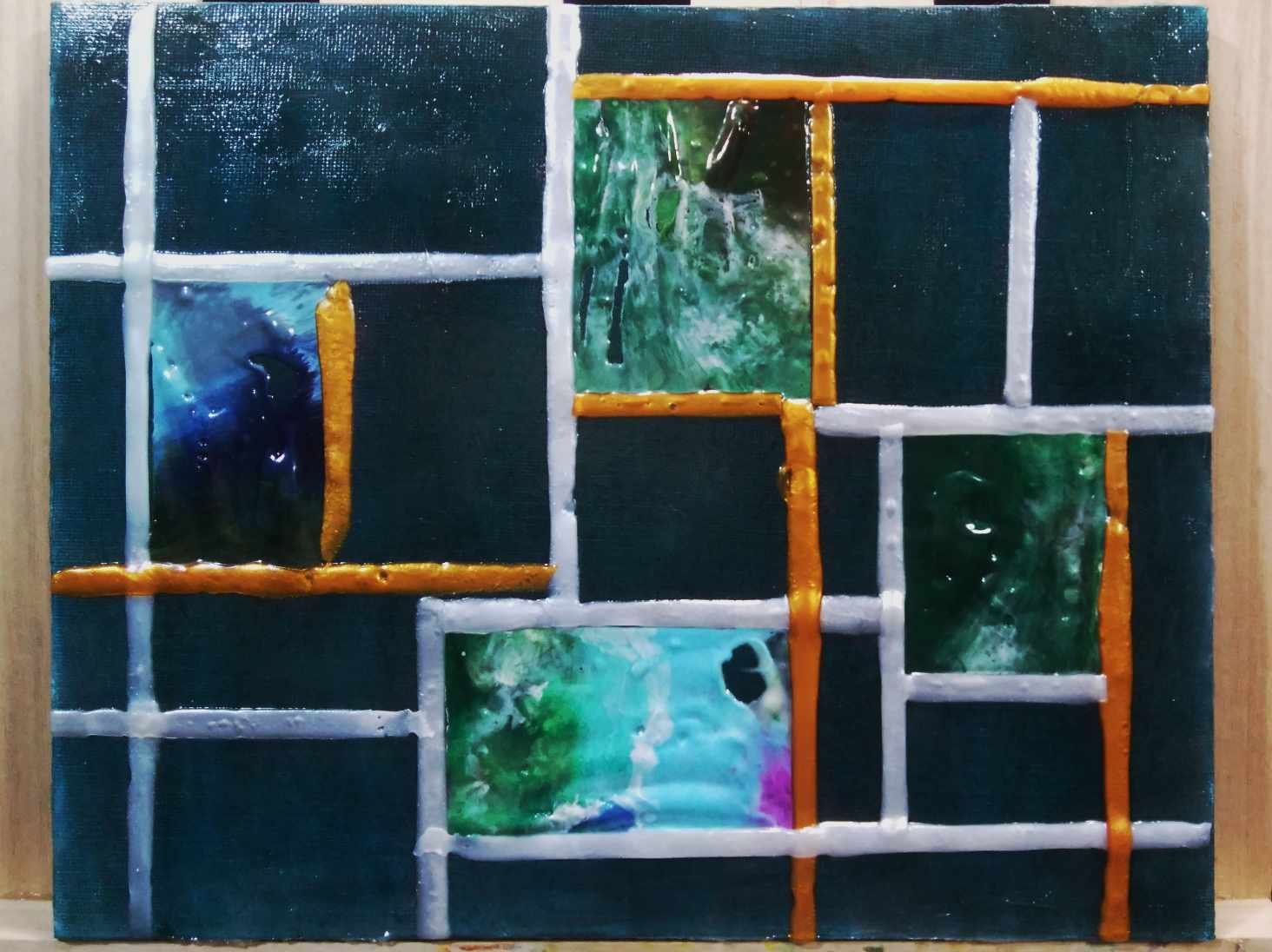 ホットボンドで抽象画を楽しむ｜evolmask