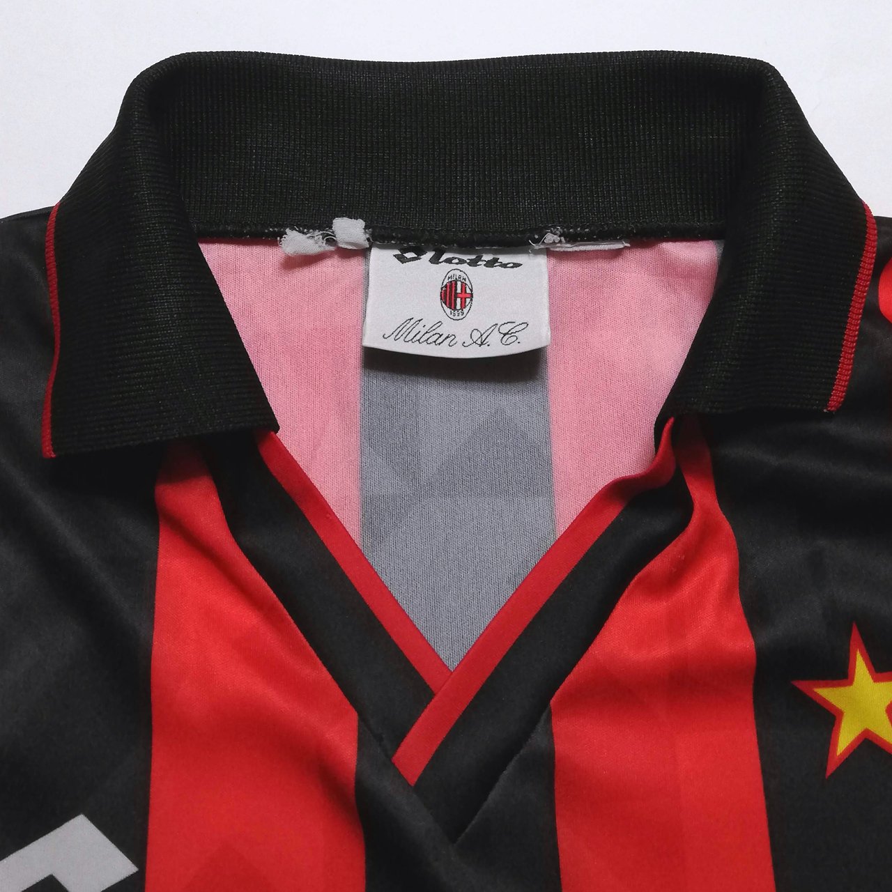 胸の“Motta”って？ACミラン、甦る「セリエAの黄金時代」1993-94