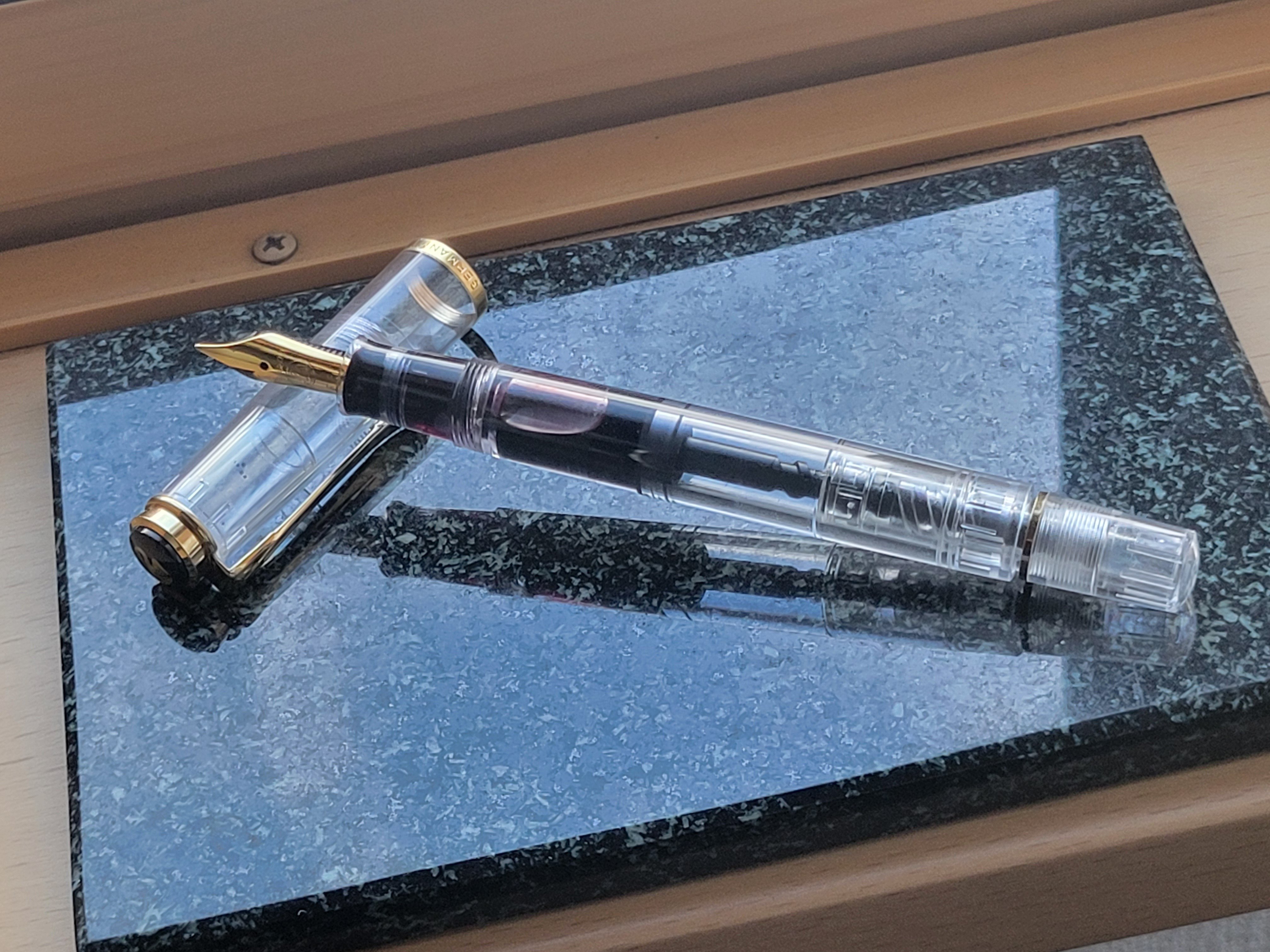 ペリカン M200 デモンストレーター｜コンバット鈴木