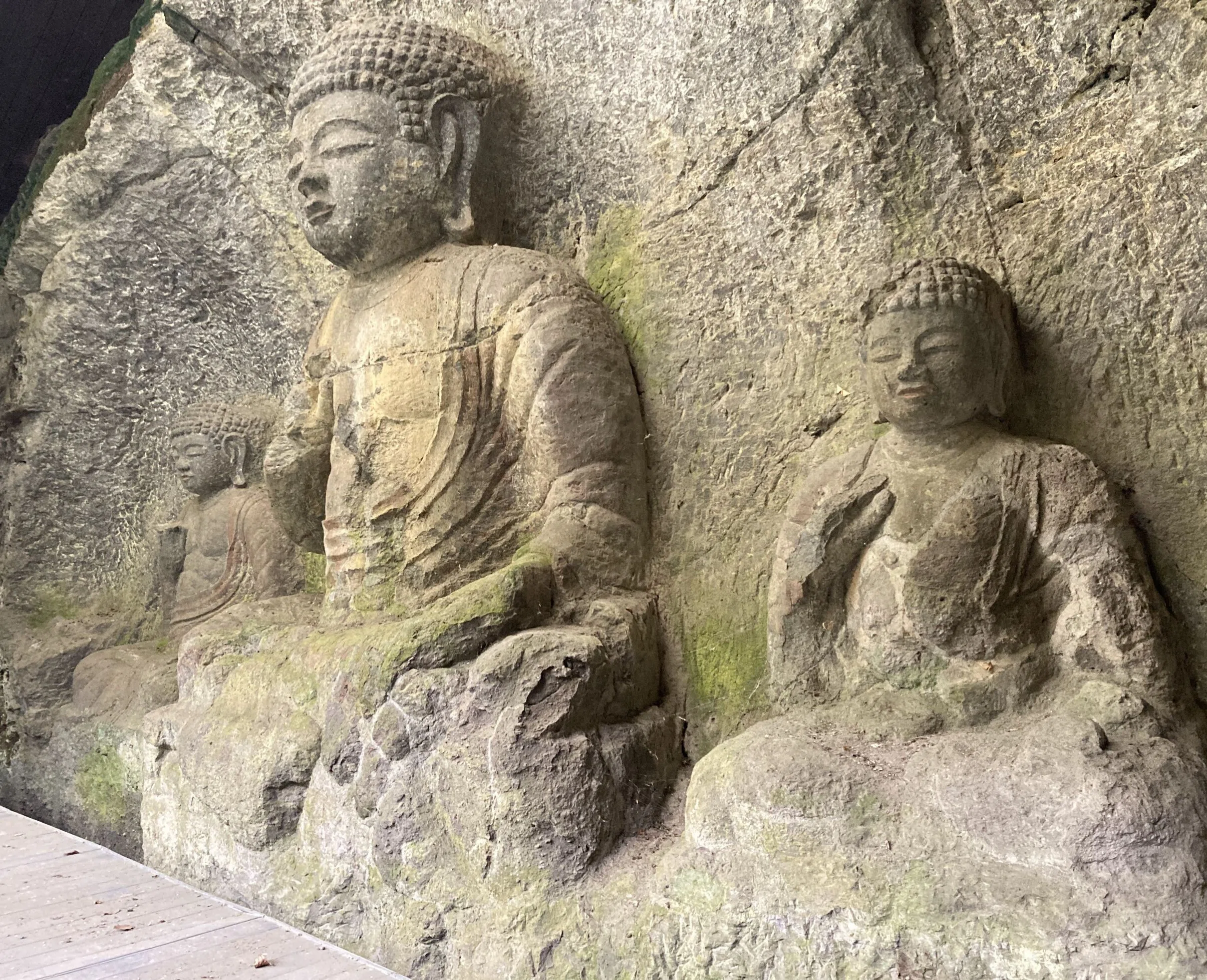 大分を旅しました 国宝臼杵石仏｜スナフキンの友達
