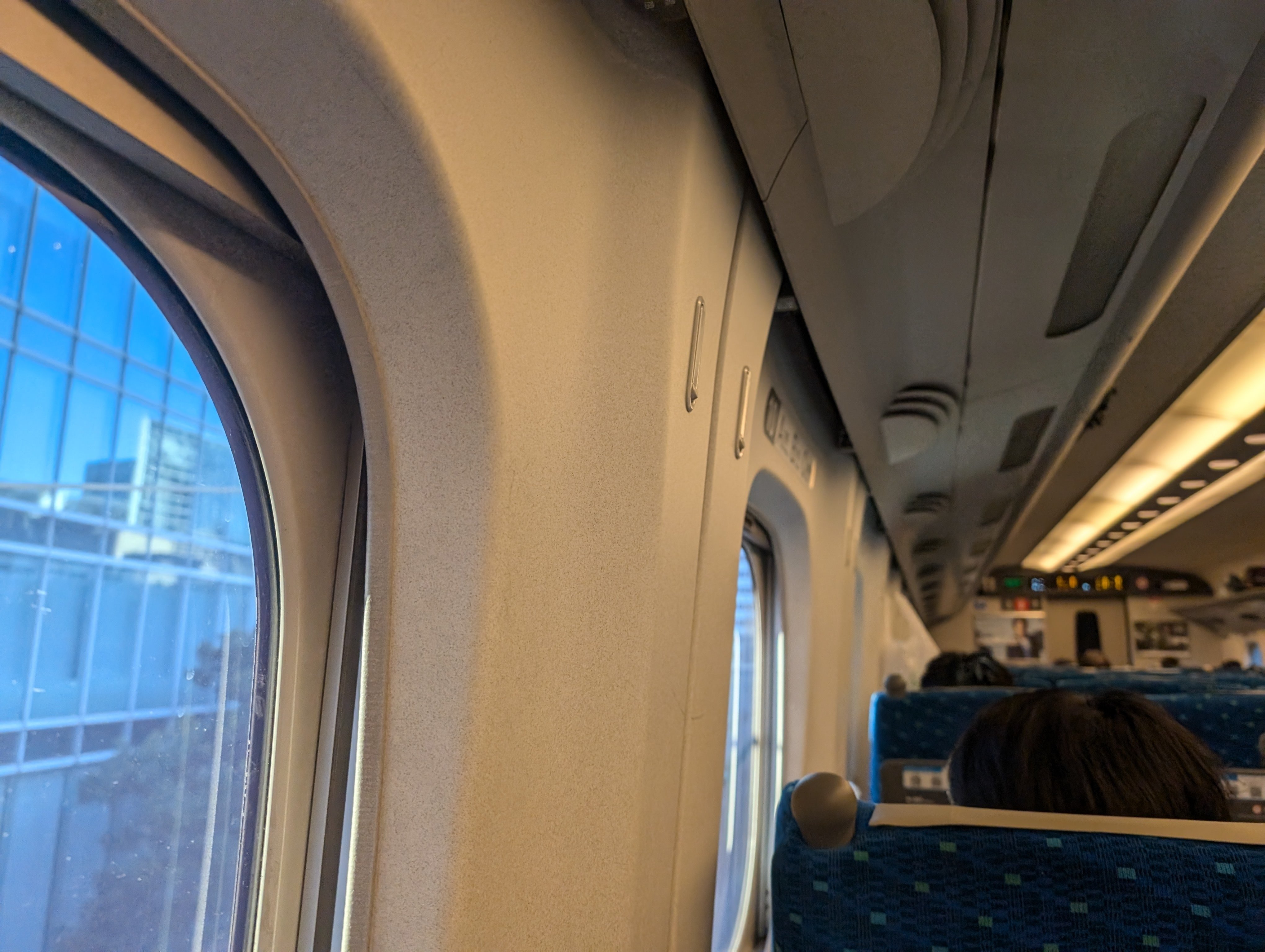 これは旅か】サロンカーなにわ22時間半の旅 その1【または修行か