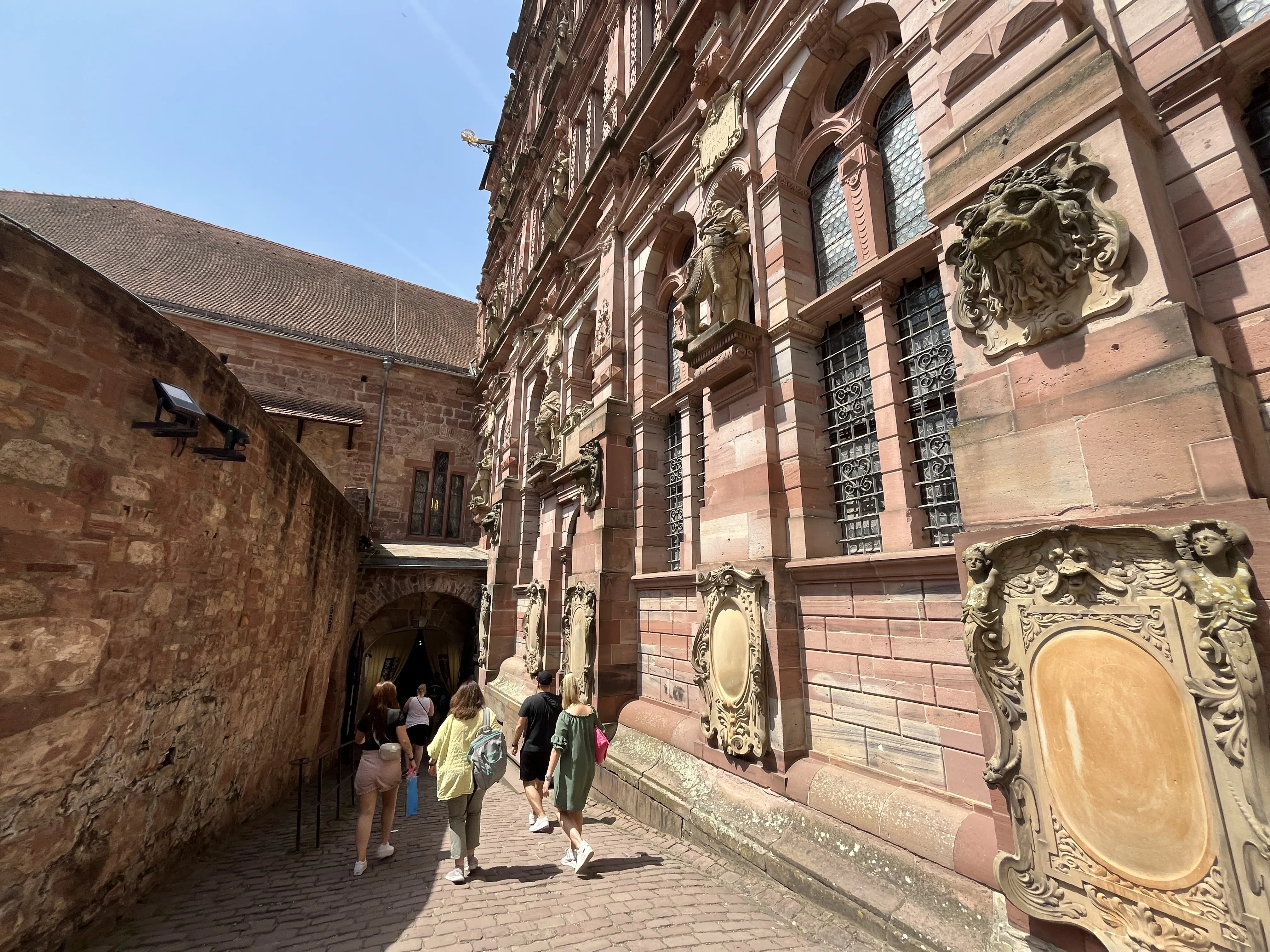 ドイツ編】その⑤ドイツ三大名城、ハイデルベルク城へ！壮大な景色に