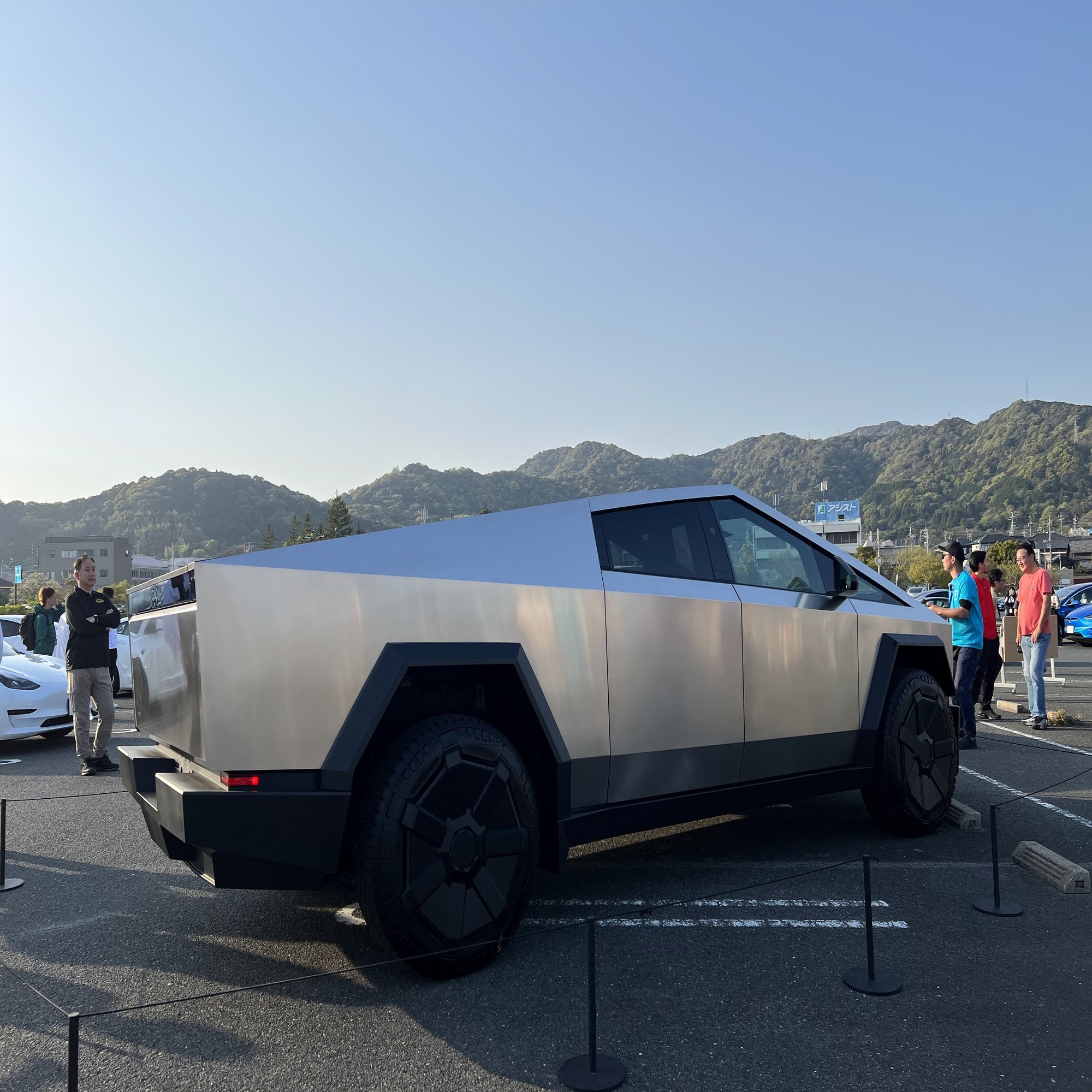 TOCJ新会長 小池豊和さんにインタビュー｜「開かれたEVコミュニティ」の未来図【後編】｜テスラオーナーズクラブジャパン