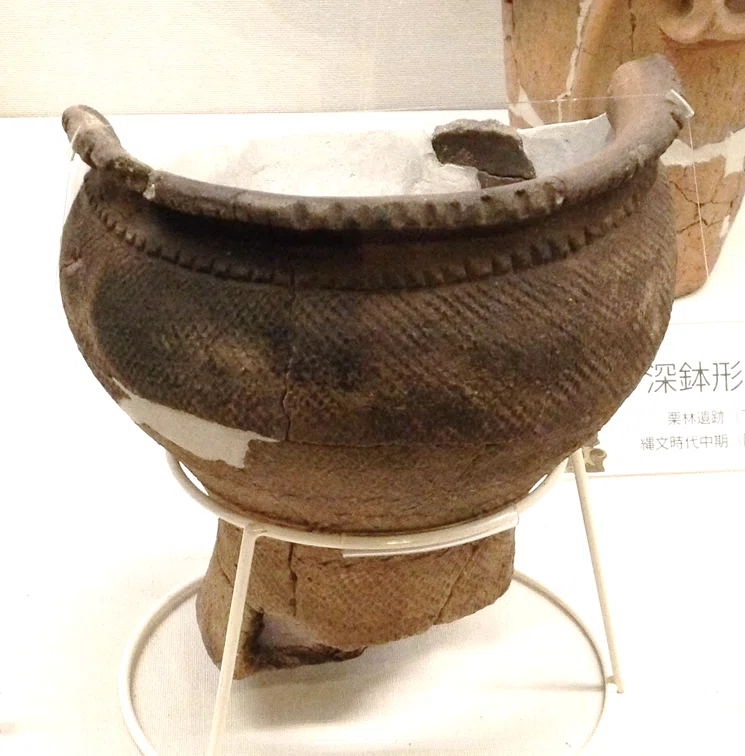 まほろん新収蔵資料展 ～ 栗林遺跡の縄文土器を中心に｜滝ノ家