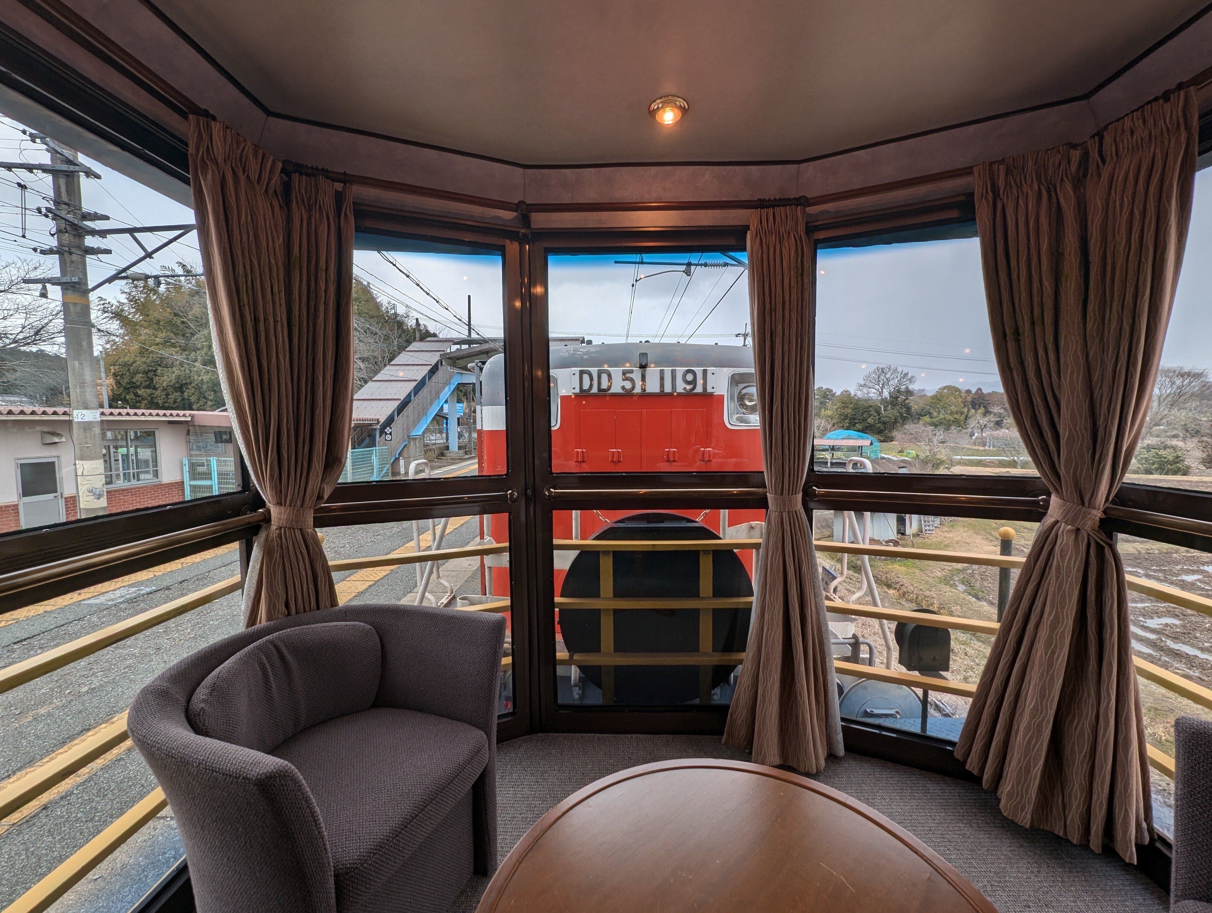 これは旅か】サロンカーなにわ22時間半の旅 その1【または修行か