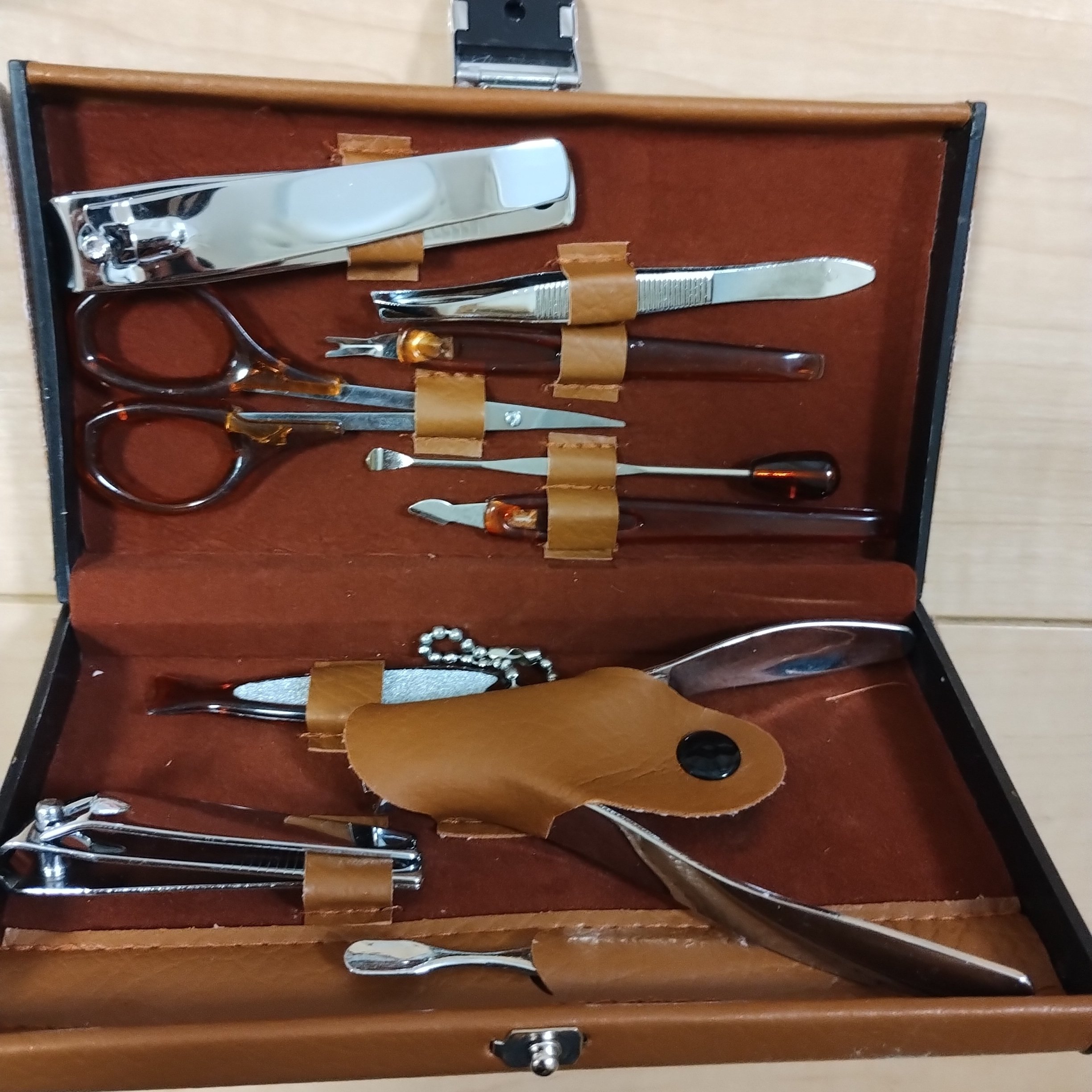 ネイルケアセットデラックス｜残置物の錬金術師（見習）