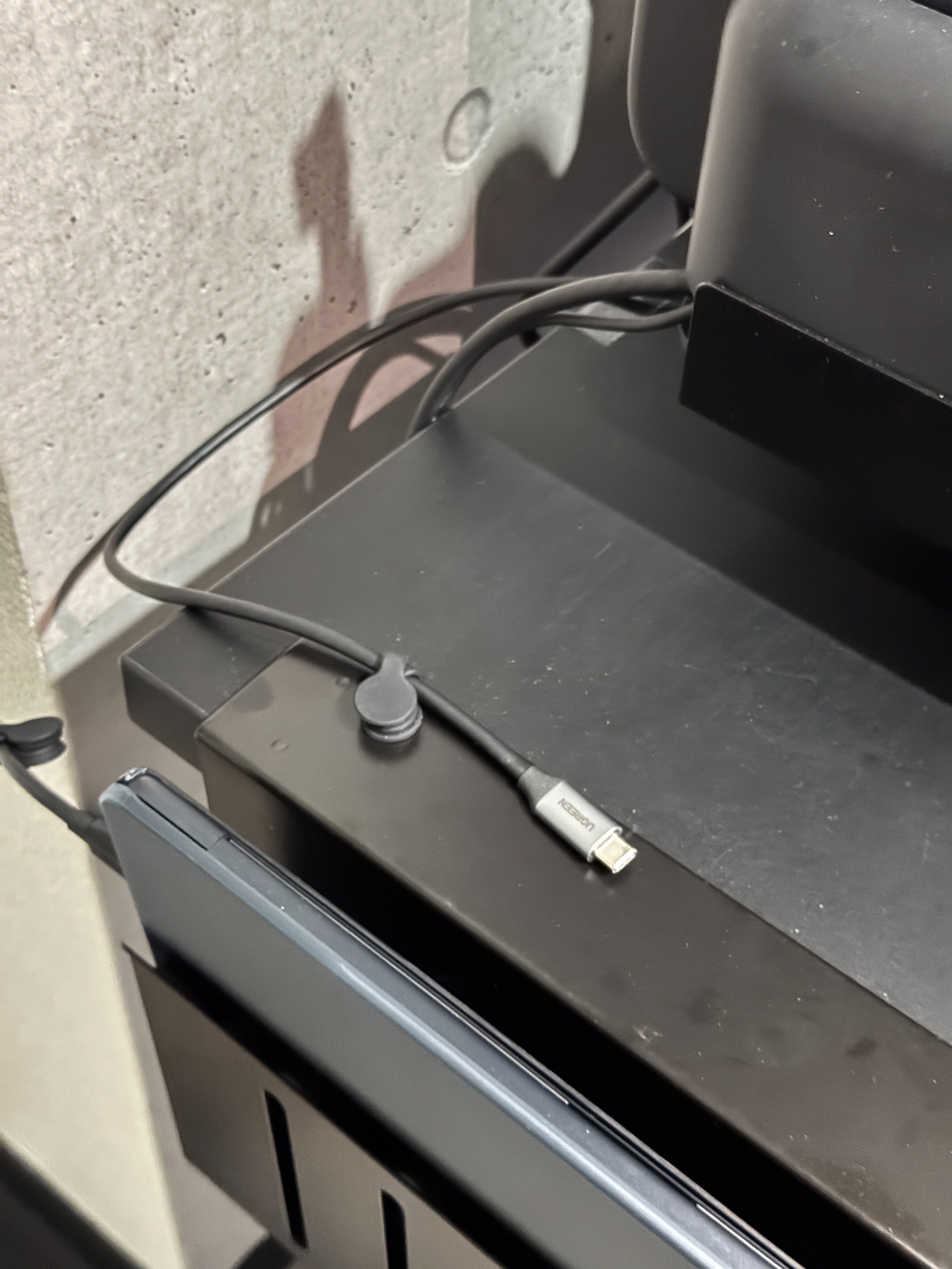 月末企画】11月に買ってよかった物デスク環境＆ガジェット編｜社会人