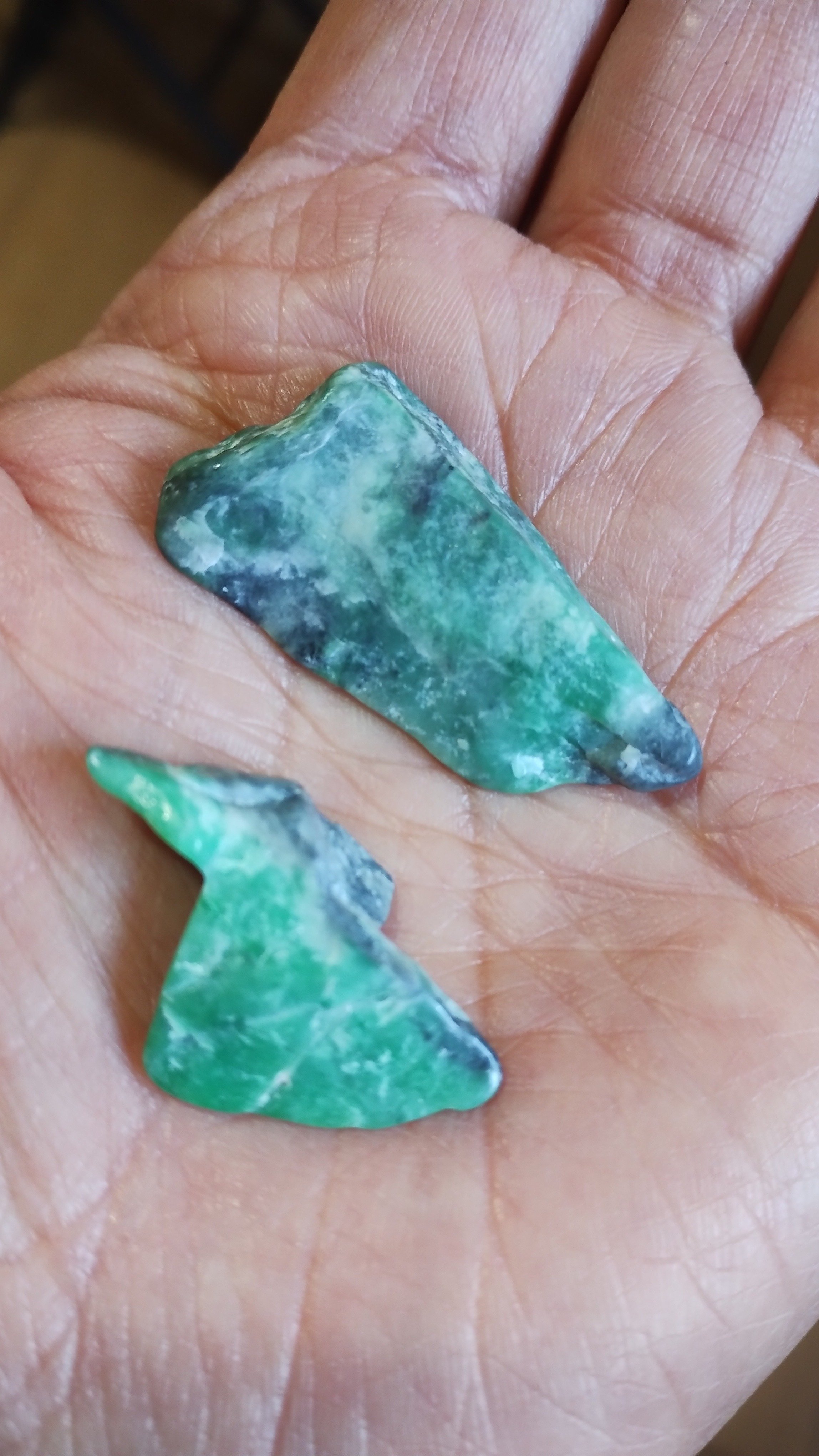 蔵出しの糸魚川翡翠｜66hakuba