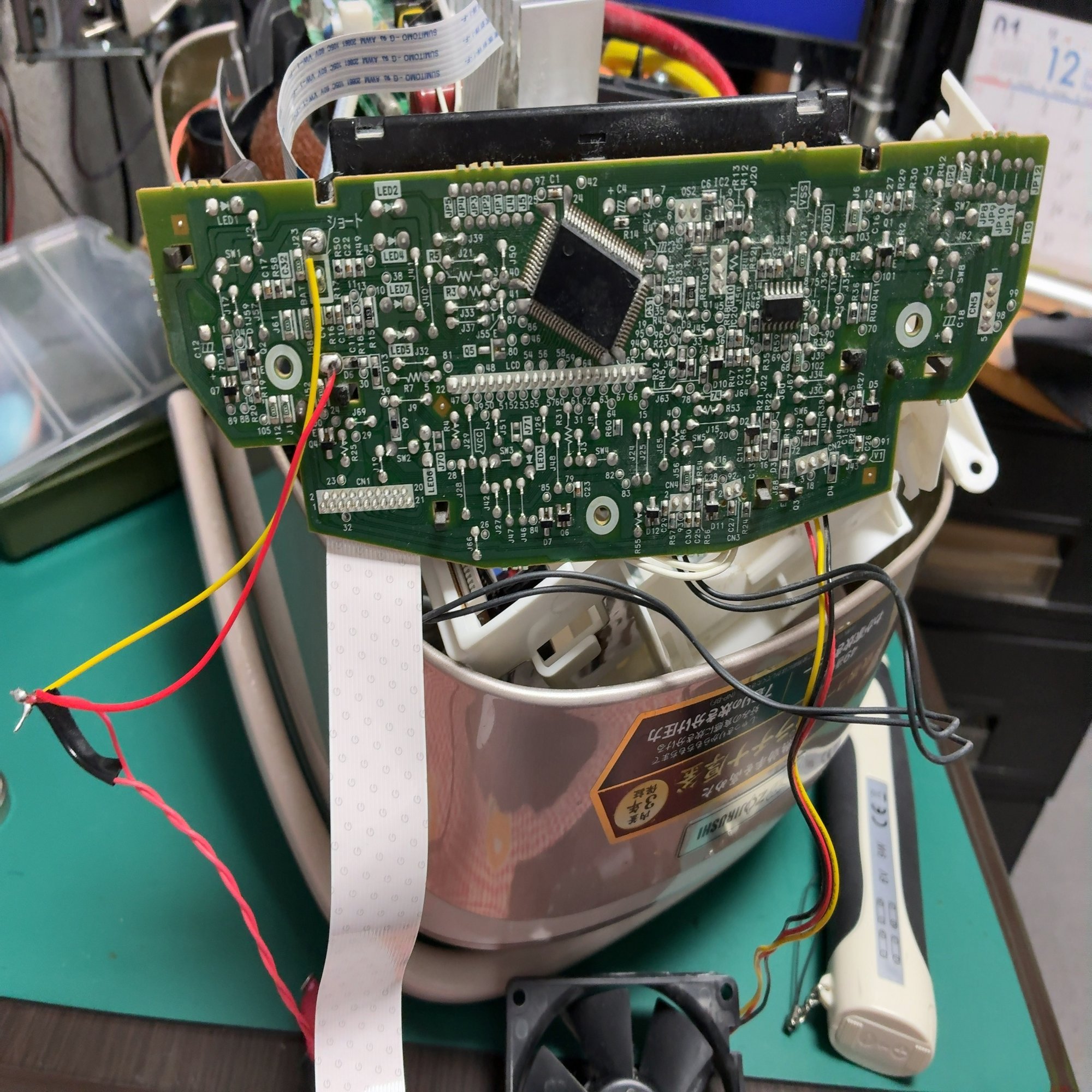 象印炊飯器の電池交換って結構大変です。｜あべログ