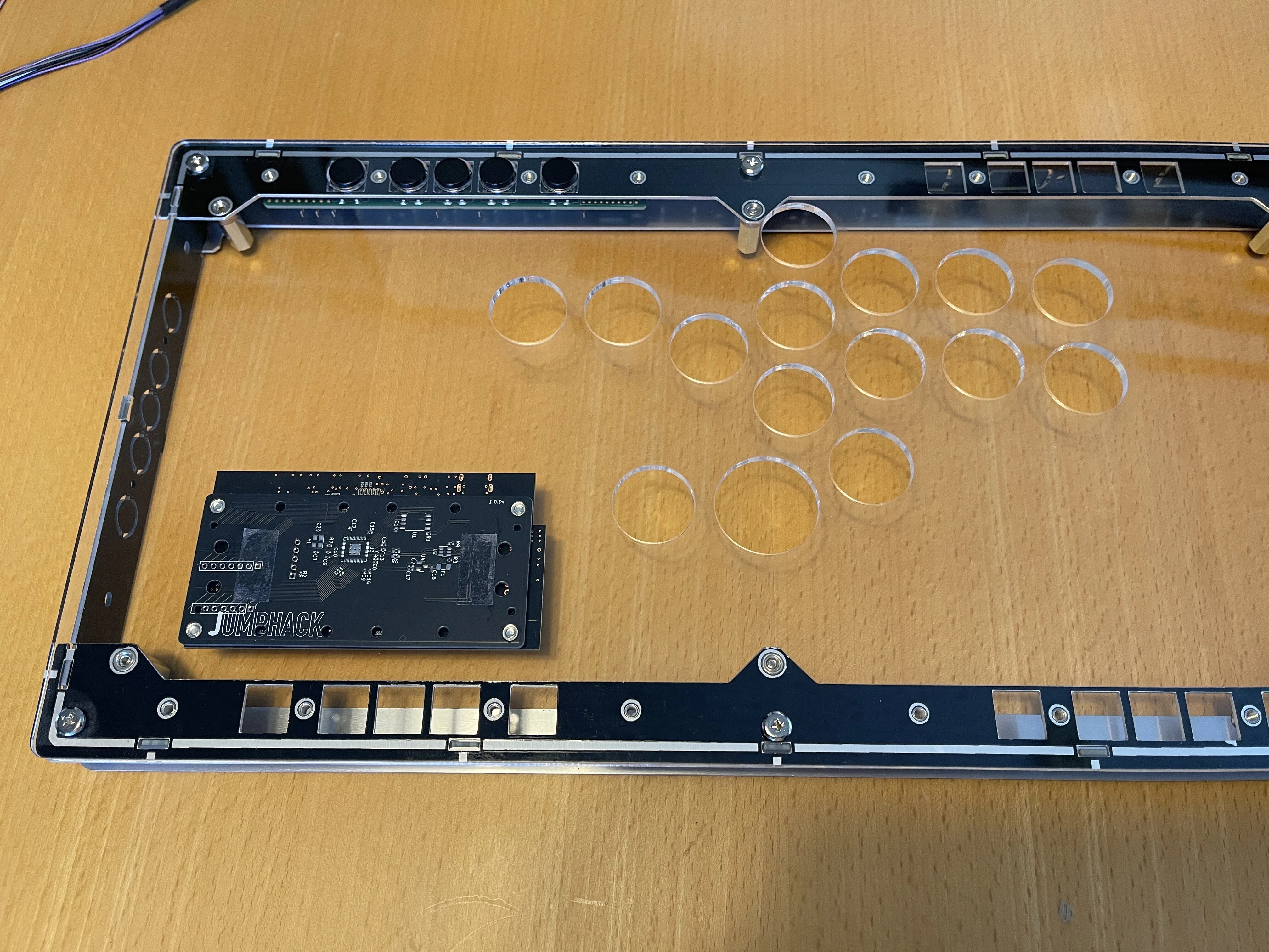 アーケード基板キャンバスクロッキー基板とインスト2枚のみ取扱説明書無し アーケード基板キャンバスクロッキー基板とインスト2枚のみ取扱説明書無し