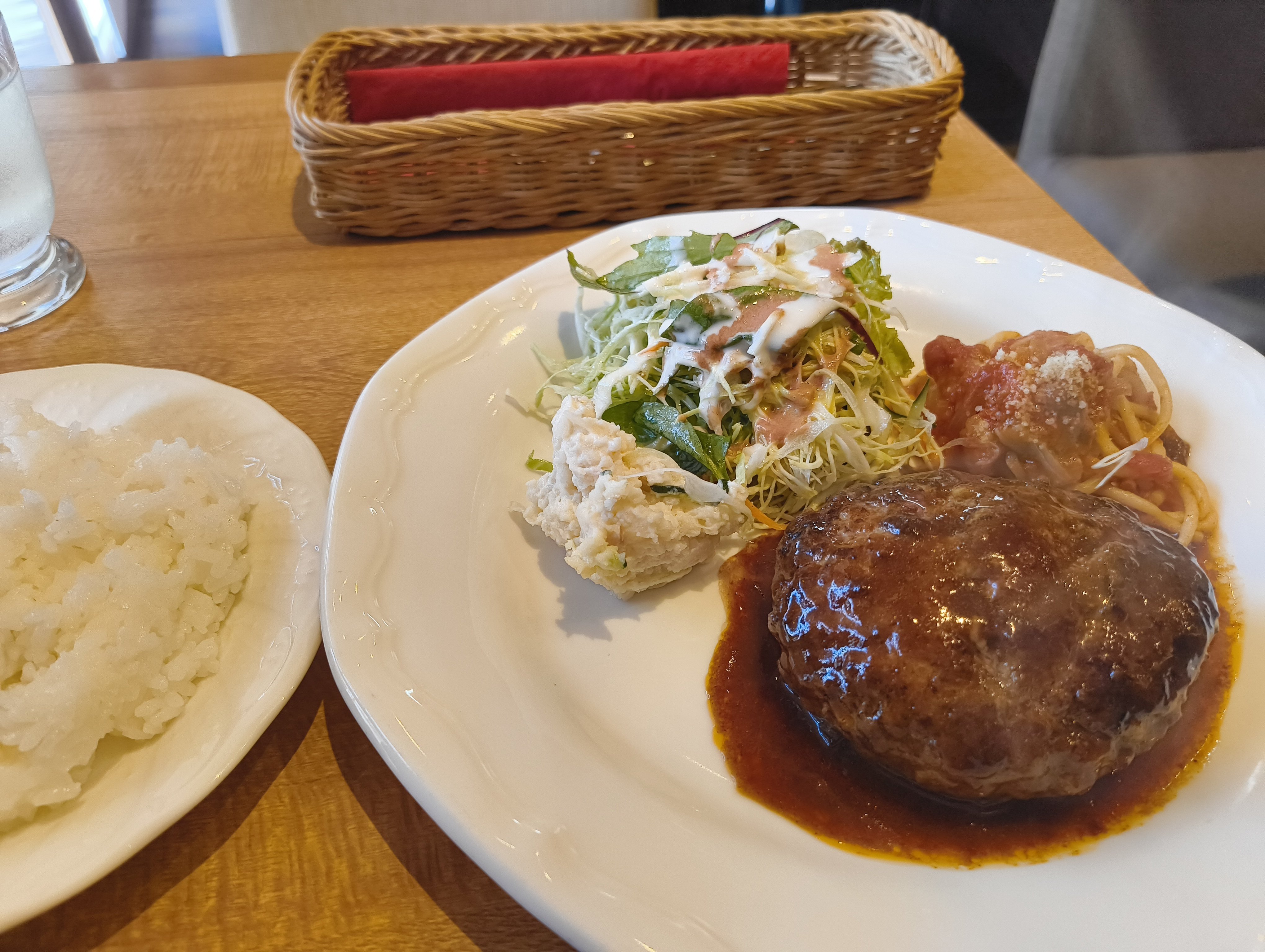 週次日記 2025-49 山田章博原画展＆姫路城 ｜ノベツ