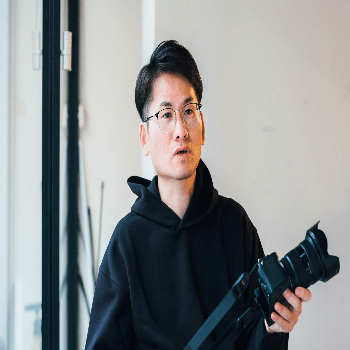 高橋 クリエイティブの世界に飛び込んで知った、チームでつくる面白さ