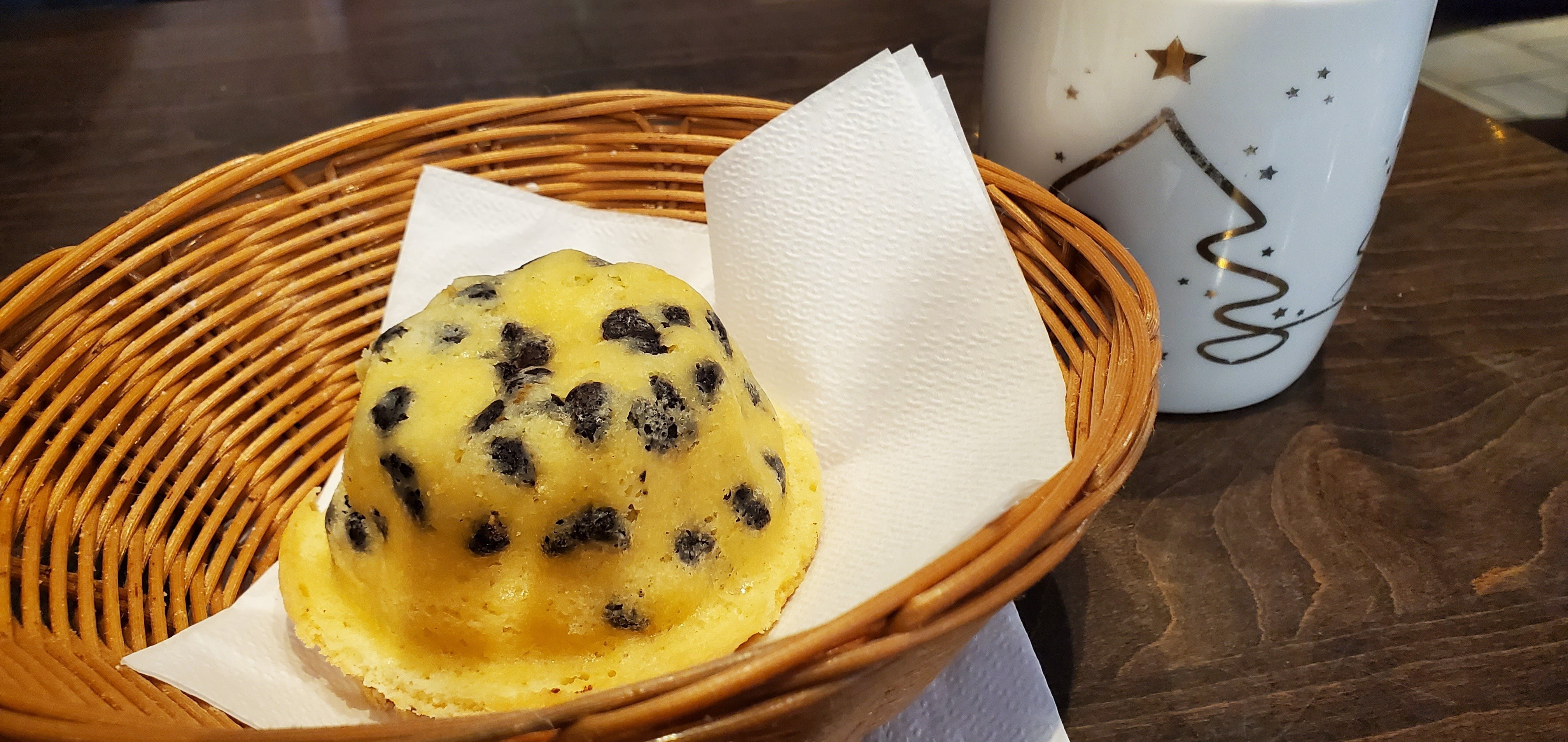 Strasbourgでスフレンハイム焼き（アルザス陶器）のクリスマス