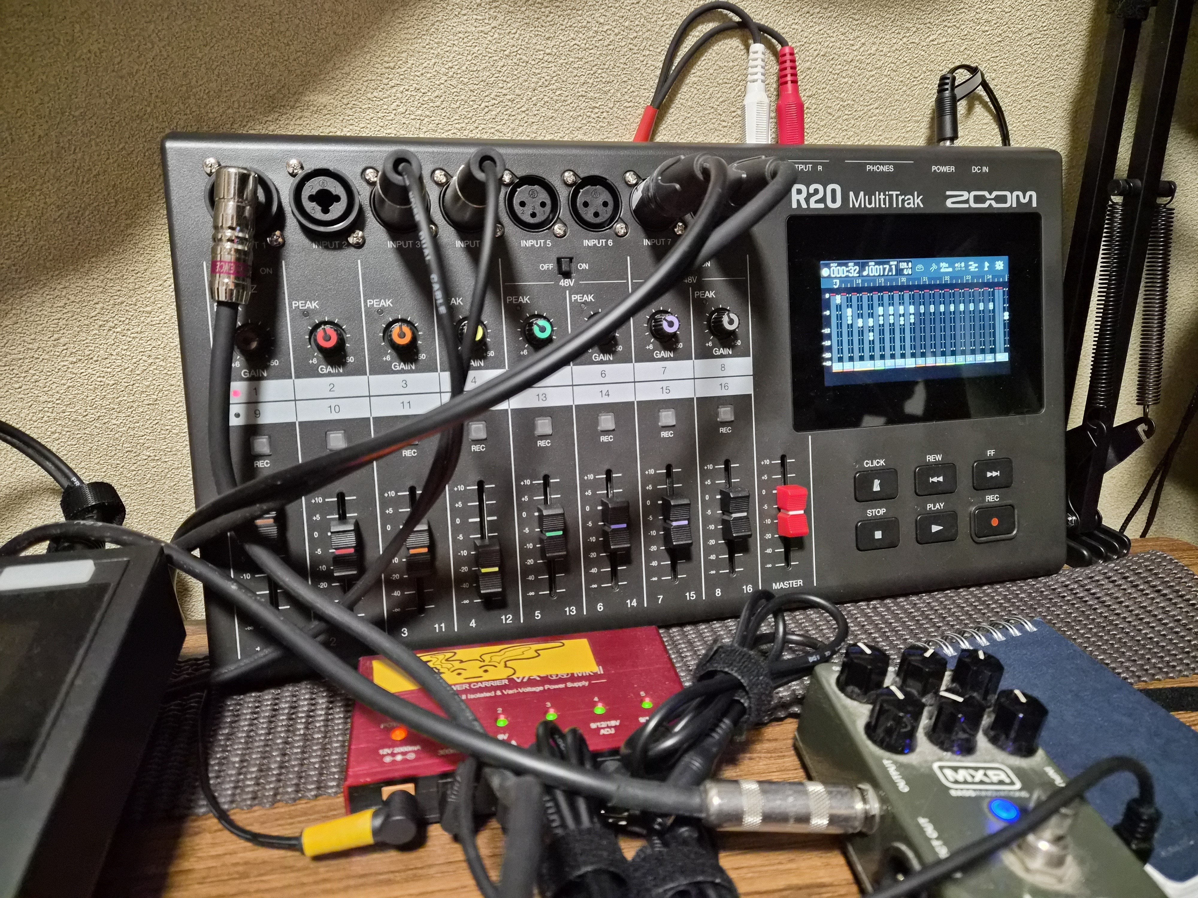 めろたむページ ZOOM R20のレビュー｜ペンシル井上のイケイケGOGO！