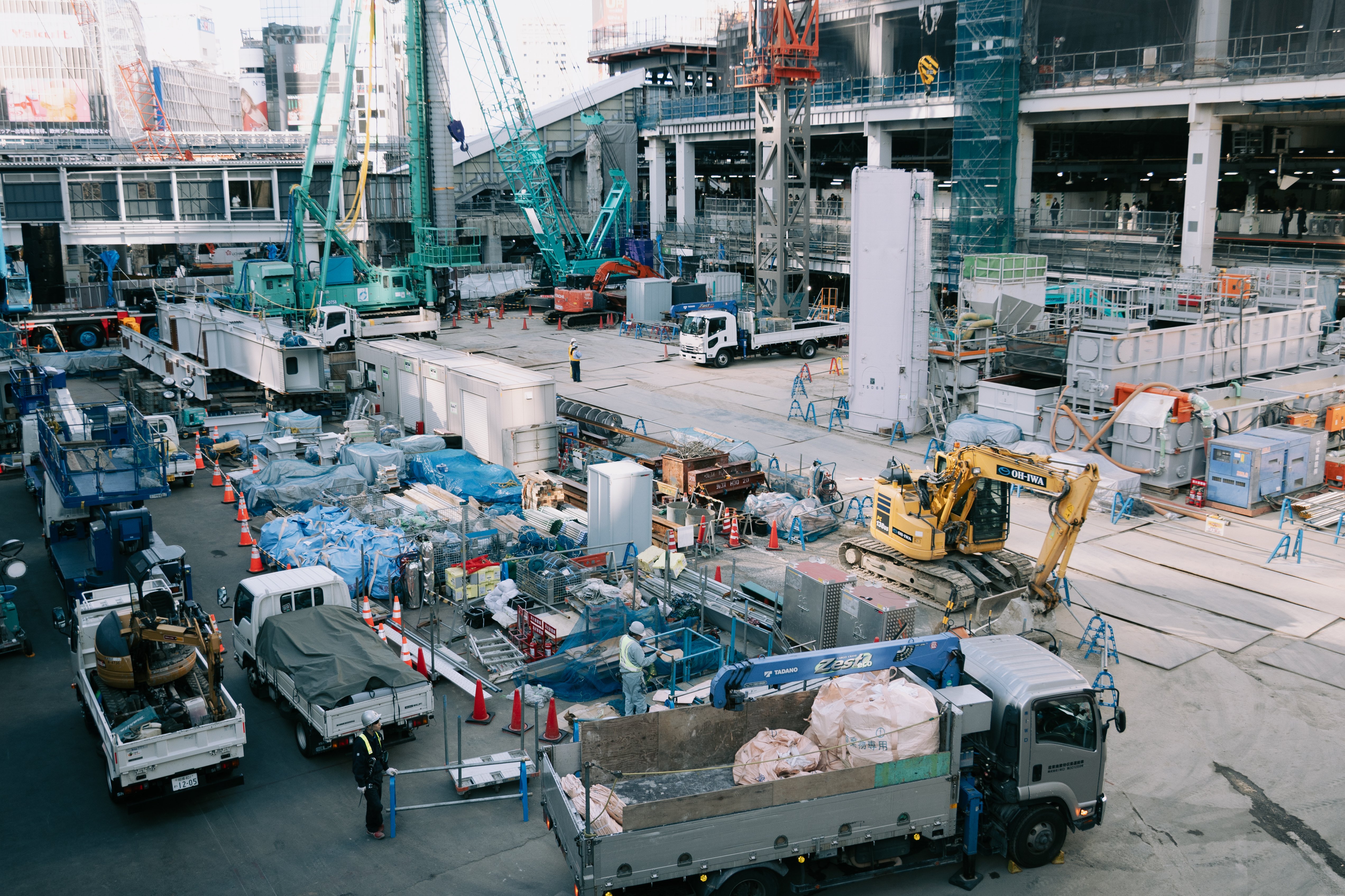 インタビュー] 新しい種類の緊迫へようこそ ─ computer fight 新作『a