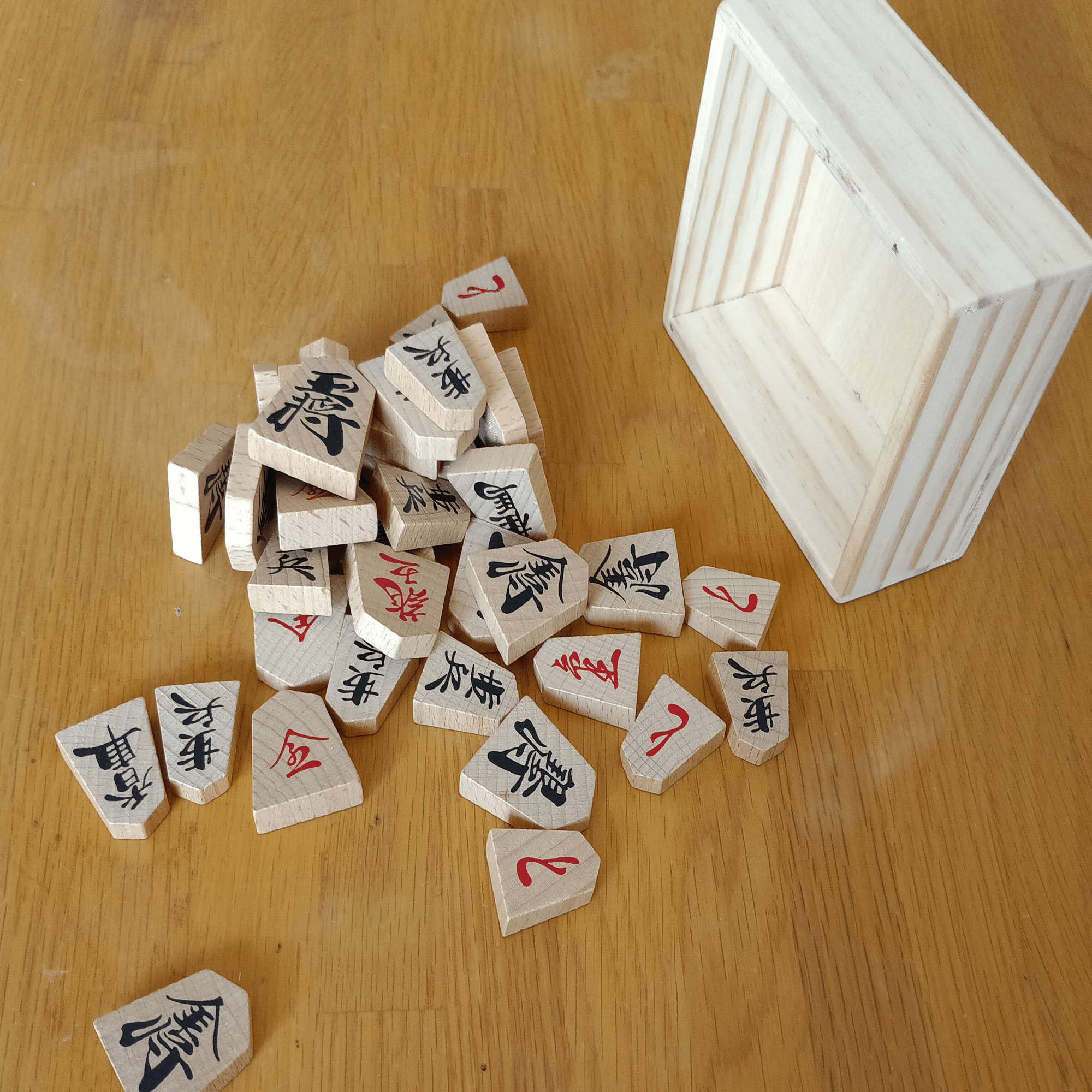 将棋ができなくても夢中！家族でハマる「将棋崩し」｜chai