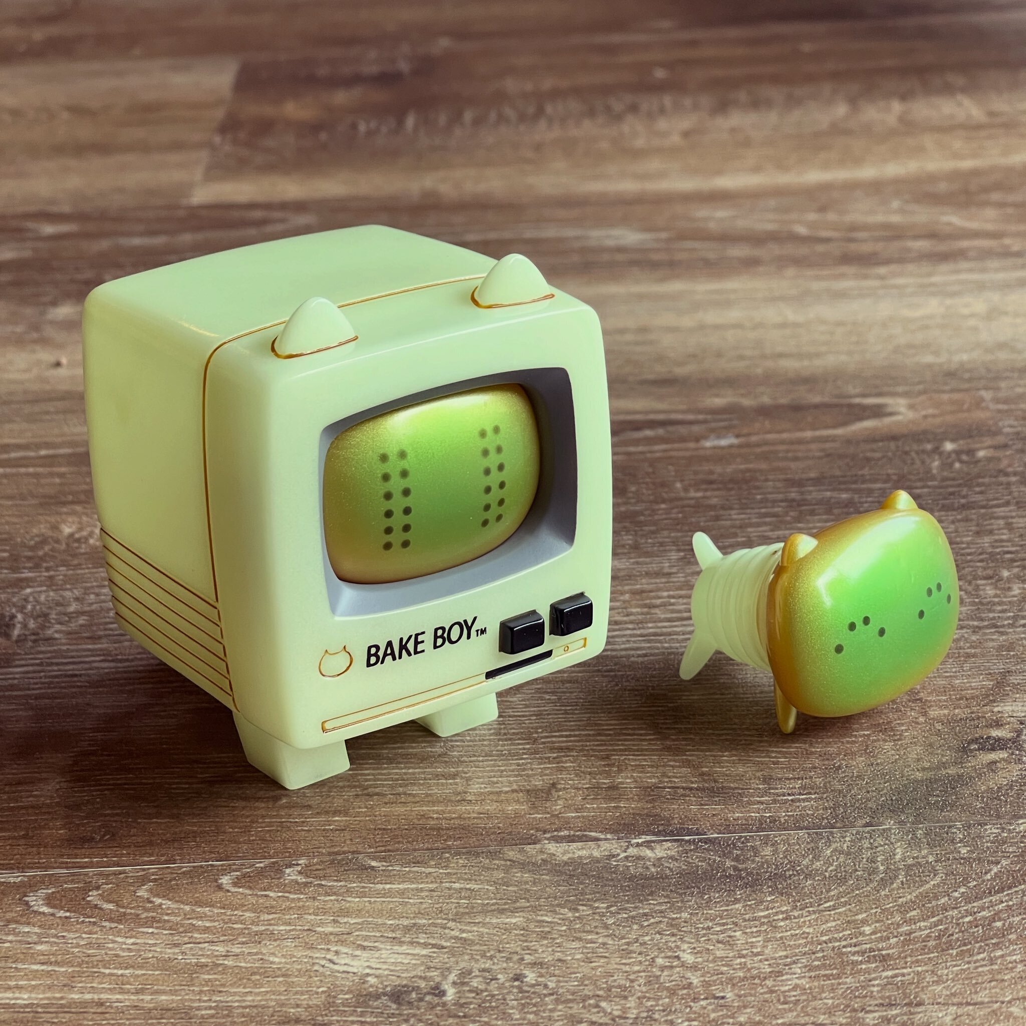 現代ソフビ最高峰の技術「バケタン2号」｜千年ナオ