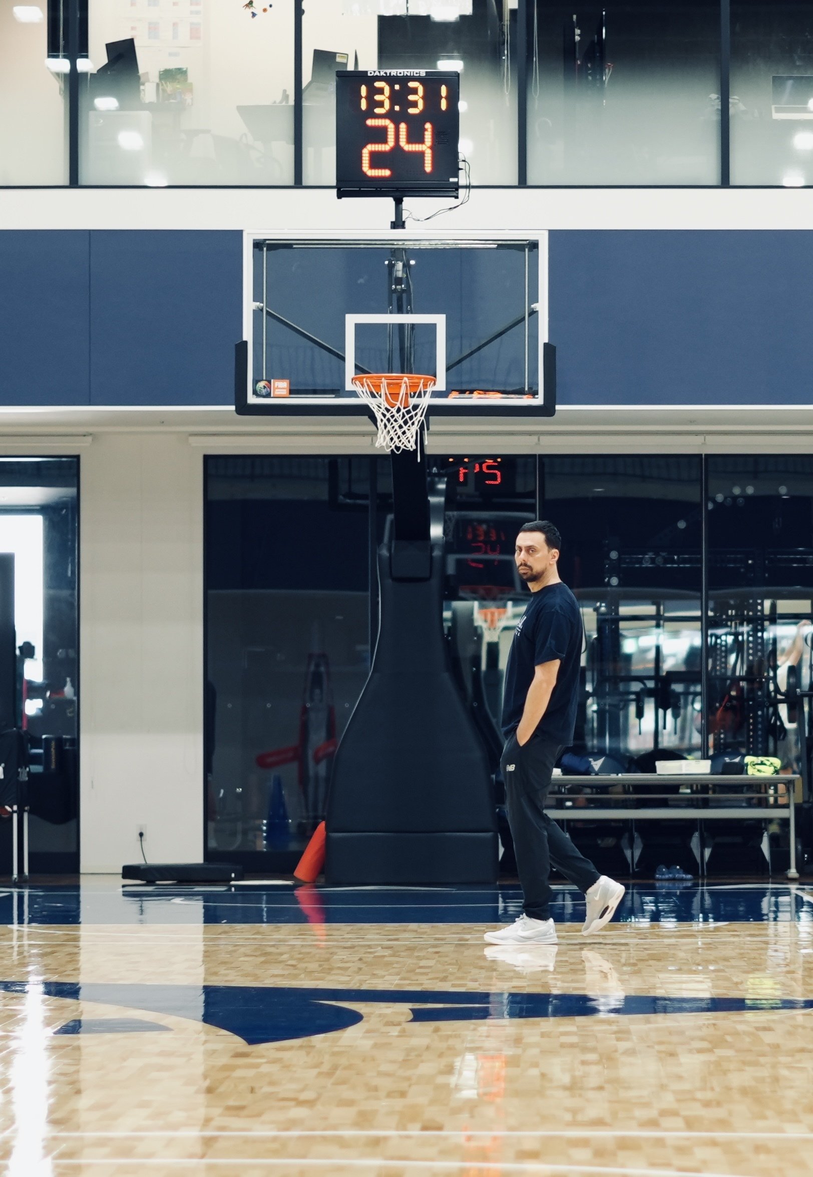 Kaizen”とは、漸進的に、可能な限り最小単位での改良を積み重ねること