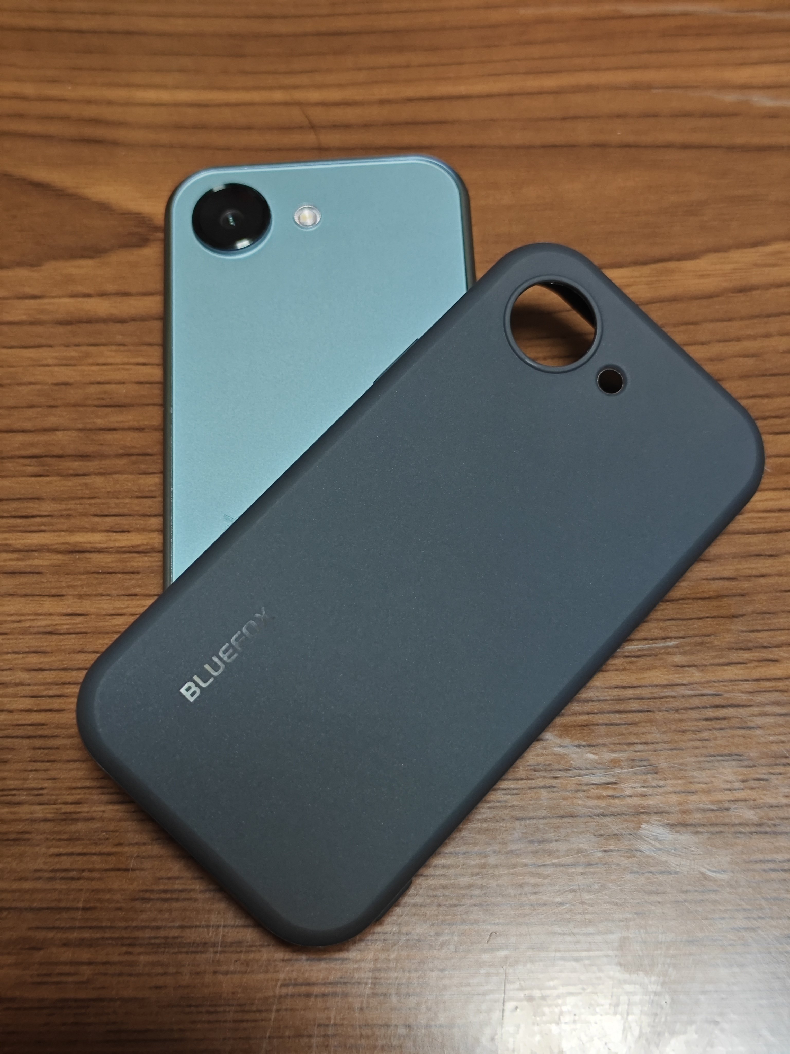 4inchスマホBlueFox NX1到着｜葉月 陽