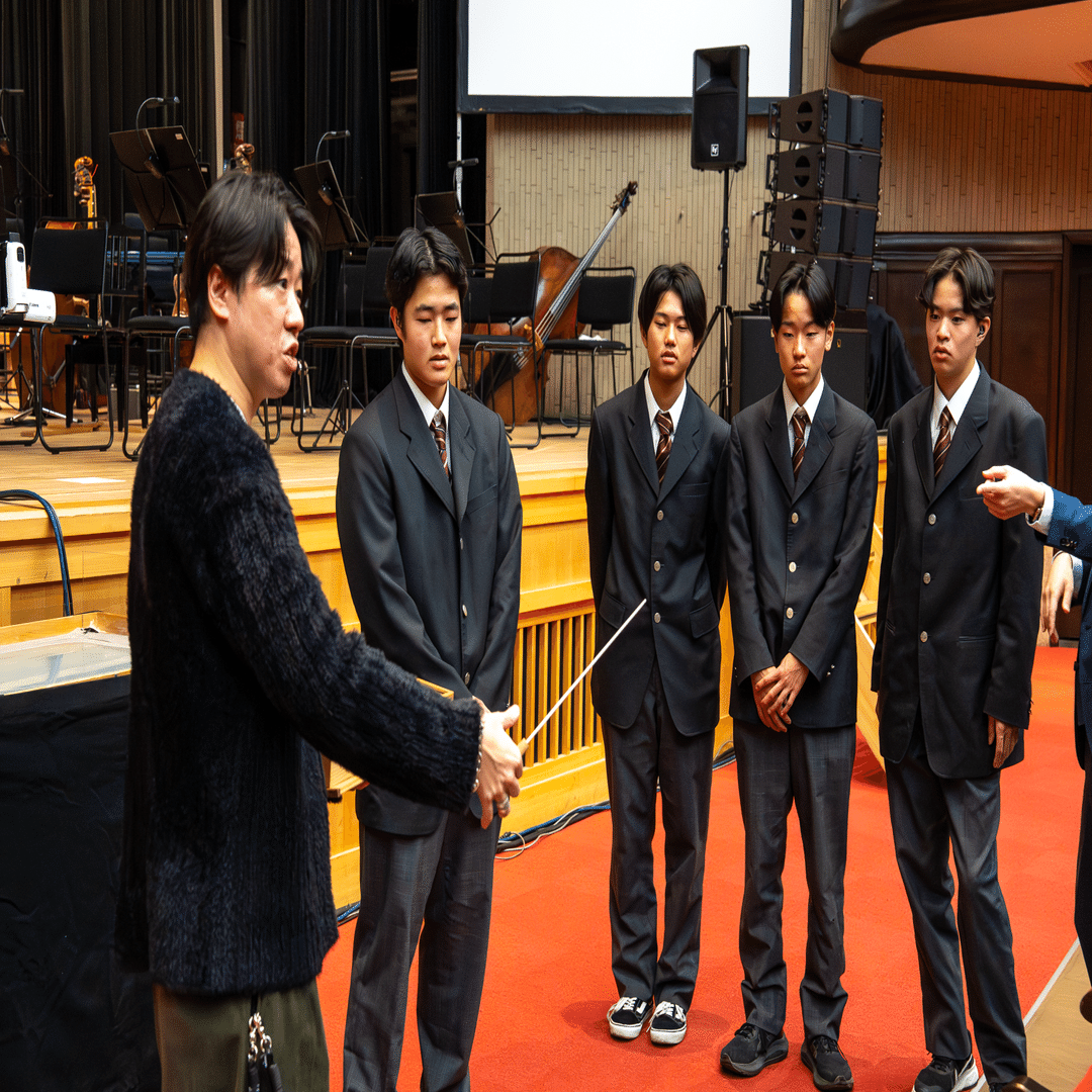 名古屋フィル川瀬賢太郎音楽監督へ指揮棒を贈呈しました 〜インテリア