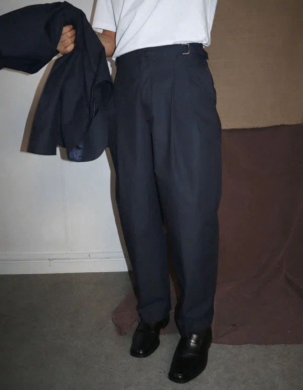 Korean Men's Set: Navy Wide Slacks and White T-Shirt for a Minimalist Look