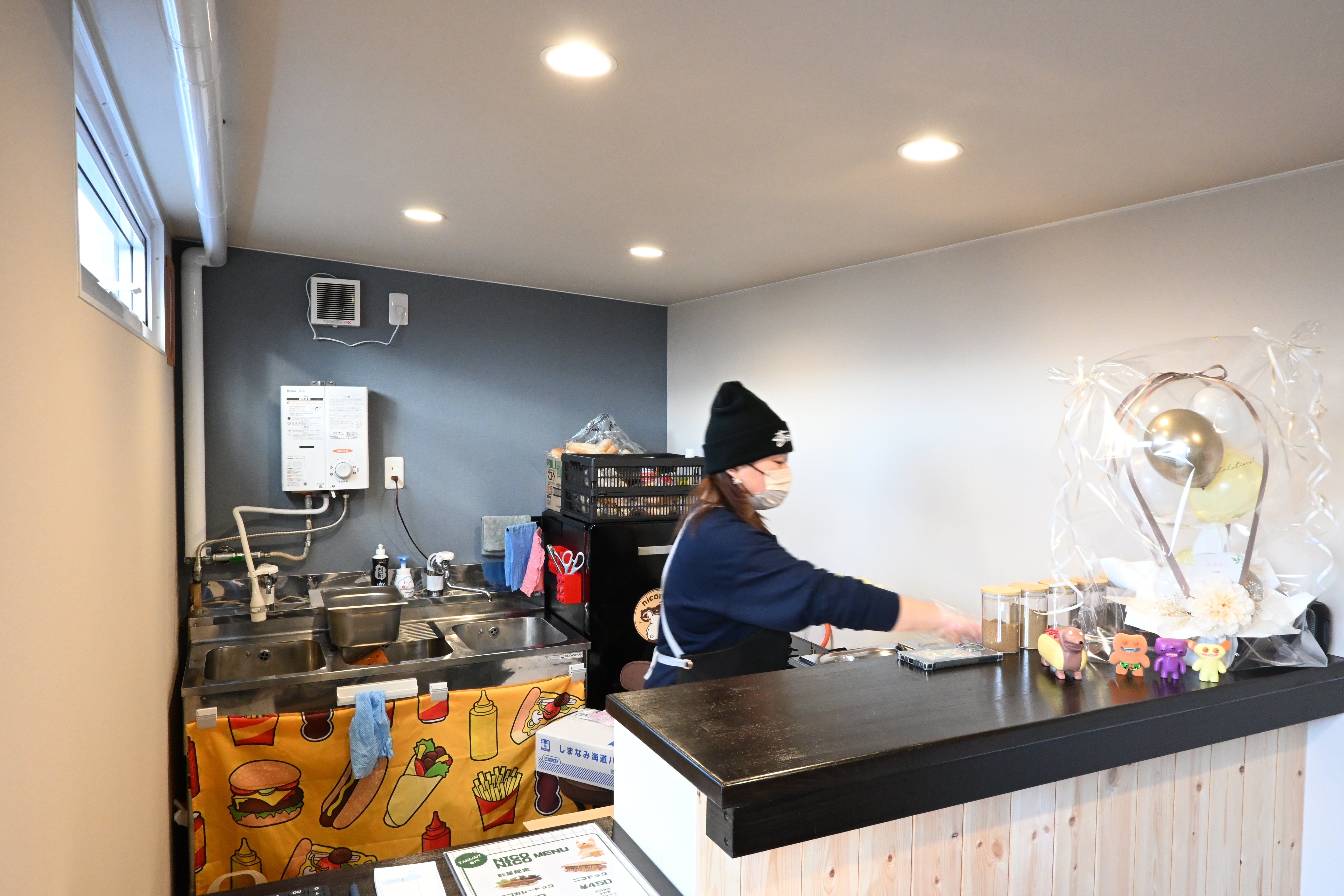 ホットドッグ店「niconico」開店！～「ずどーんとチャレンジコンテスト