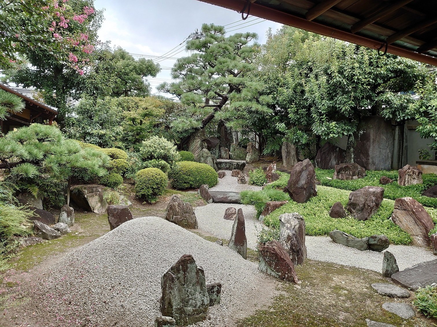 重森三玲の名勝庭園に住宅都市 豊中のルーツを訪ねて｜豊中市公式note