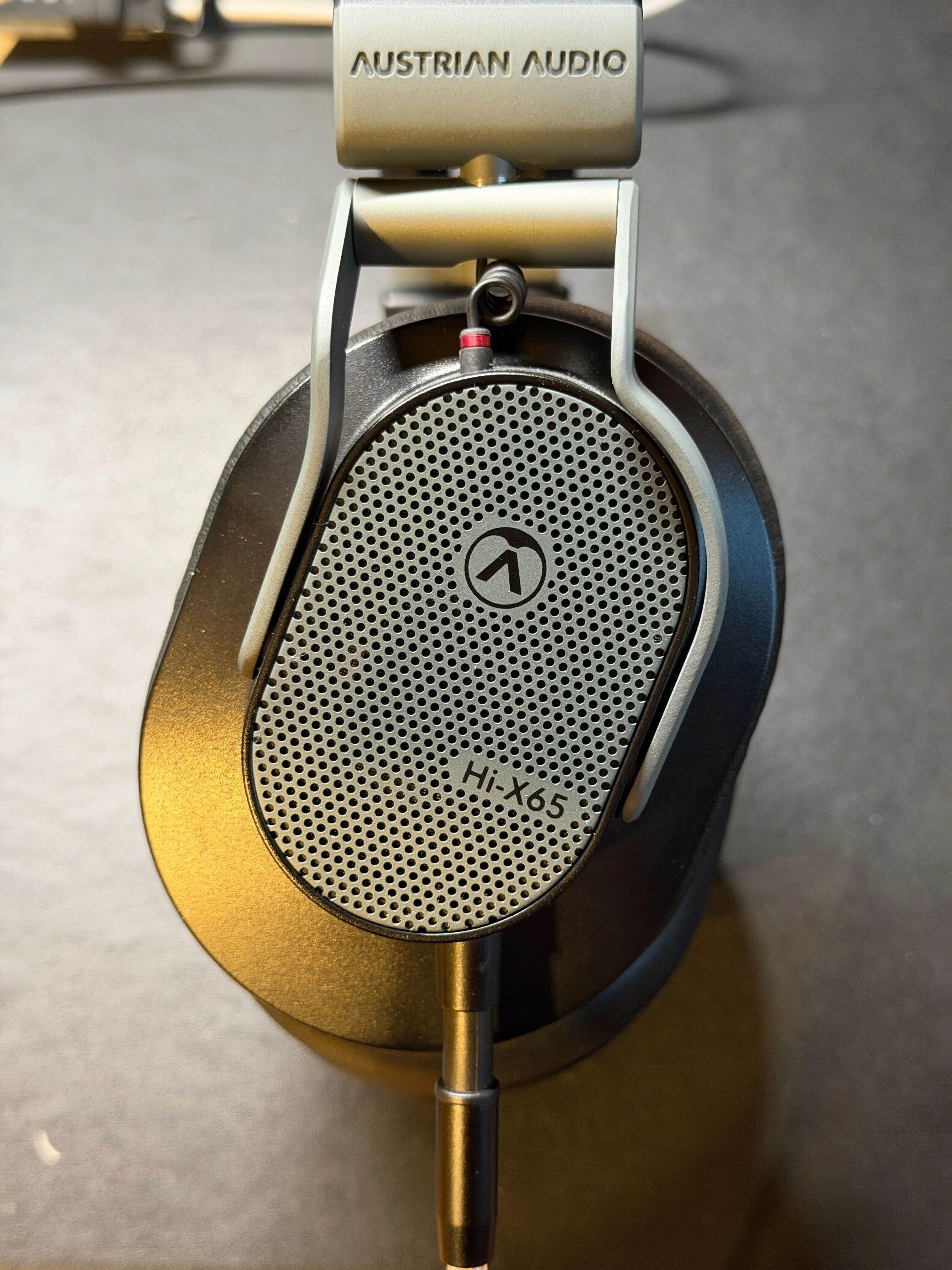 Austrian Audio Hi-X65をバランス接続にする方法｜治田耕太郎：sembear