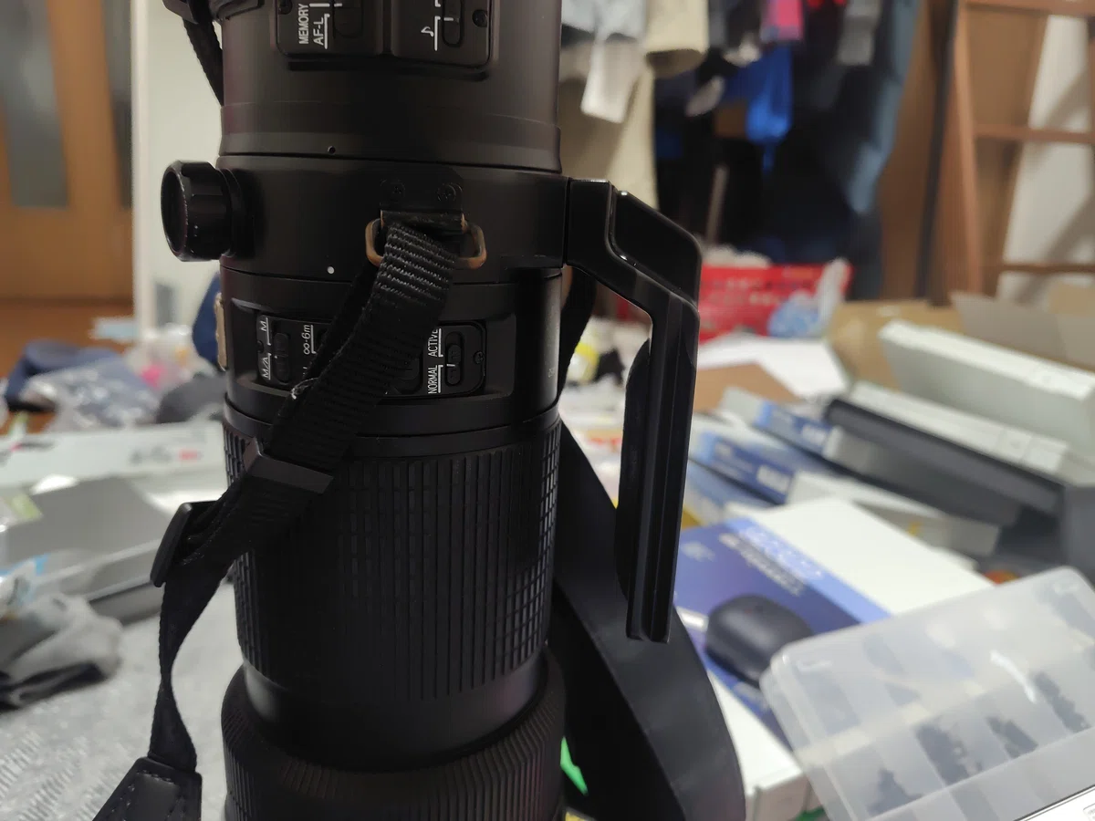 機材レビュー AF-S VR Zoom-Nikkor 200-400mm f/4G IF-ED ~クソデカ 