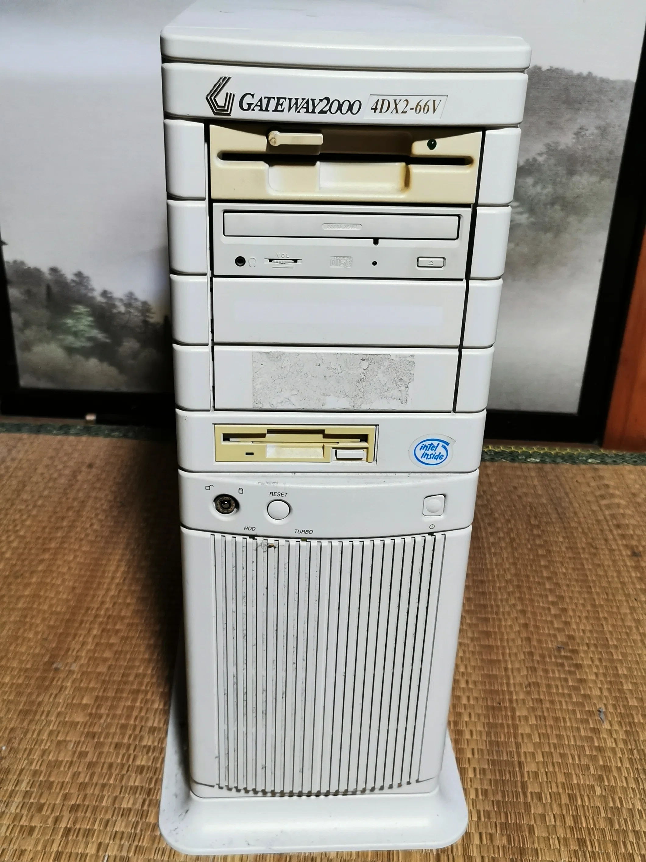 GATEWAY2000 4DX2-66V｜Akane
