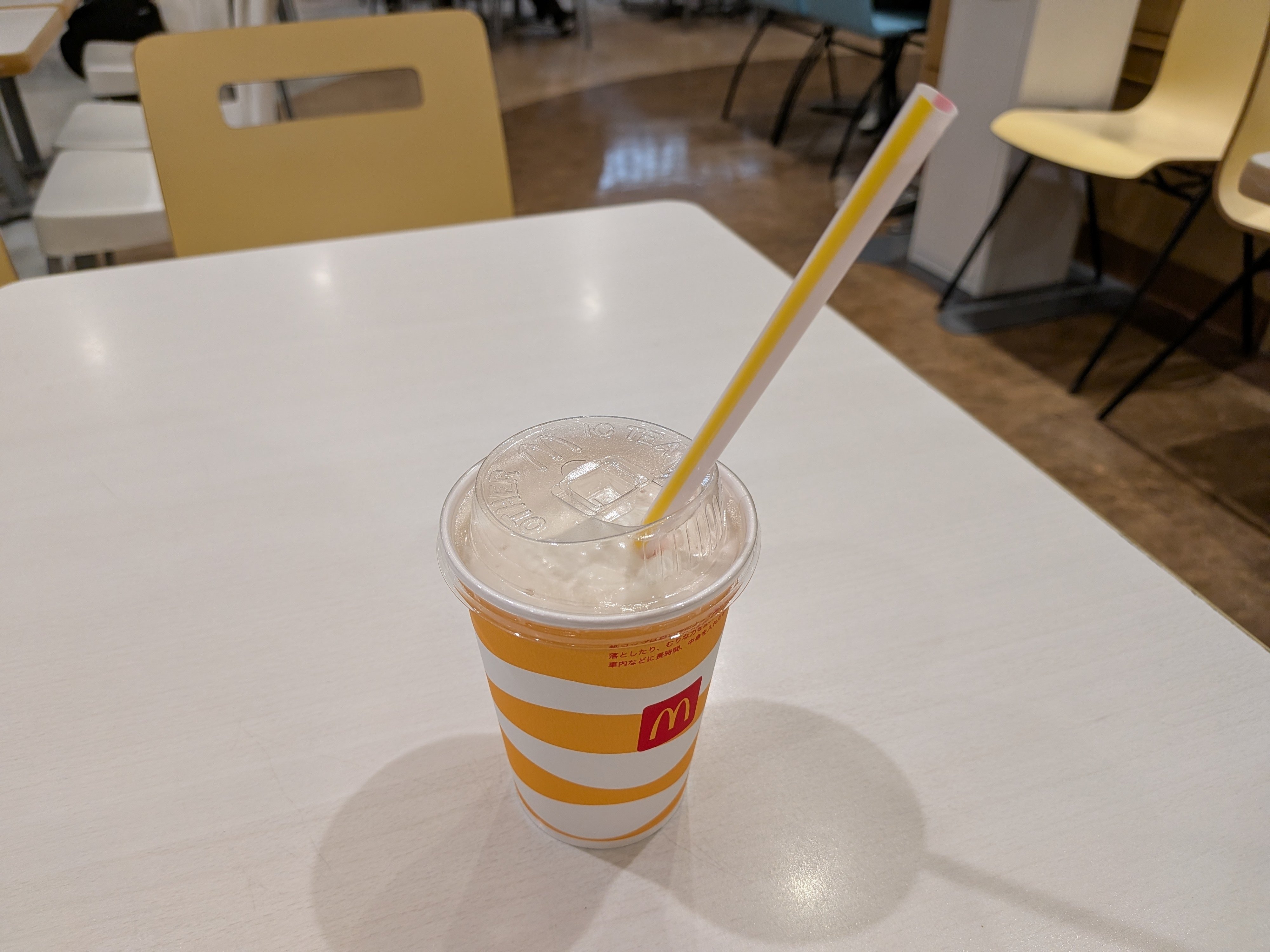 マクドナルドのストロー廃止2｜読書ナリ（dokushonary）