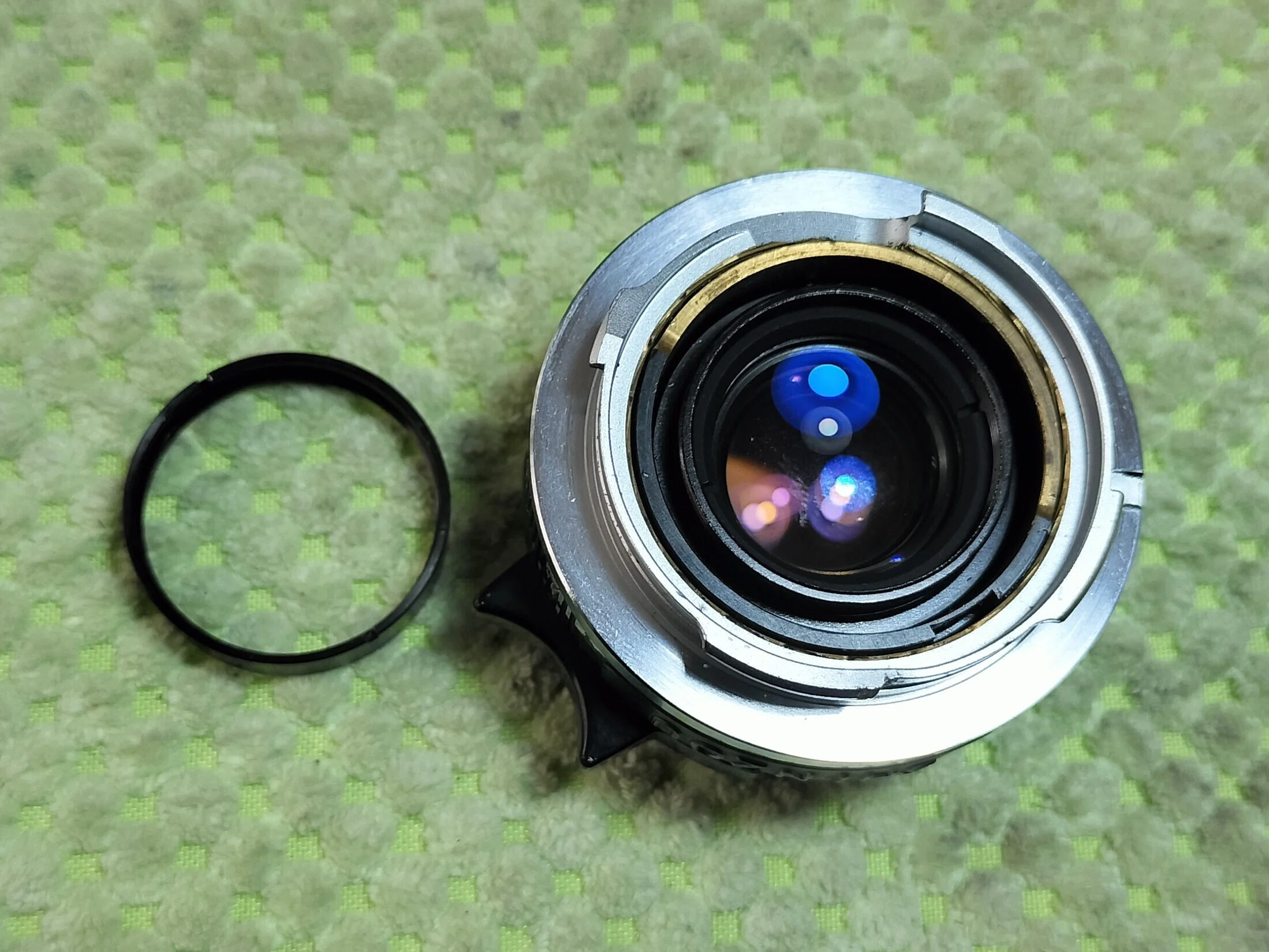 Leica Summicron 35mm F2 カナダ製 Mマウントの分解｜フィルムカメラ