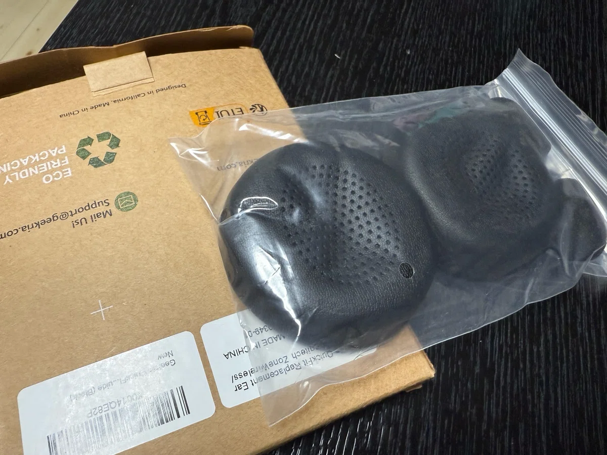 寝る前の相棒・Zone Wireless。イヤーパッド交換でよみがえる至福時間