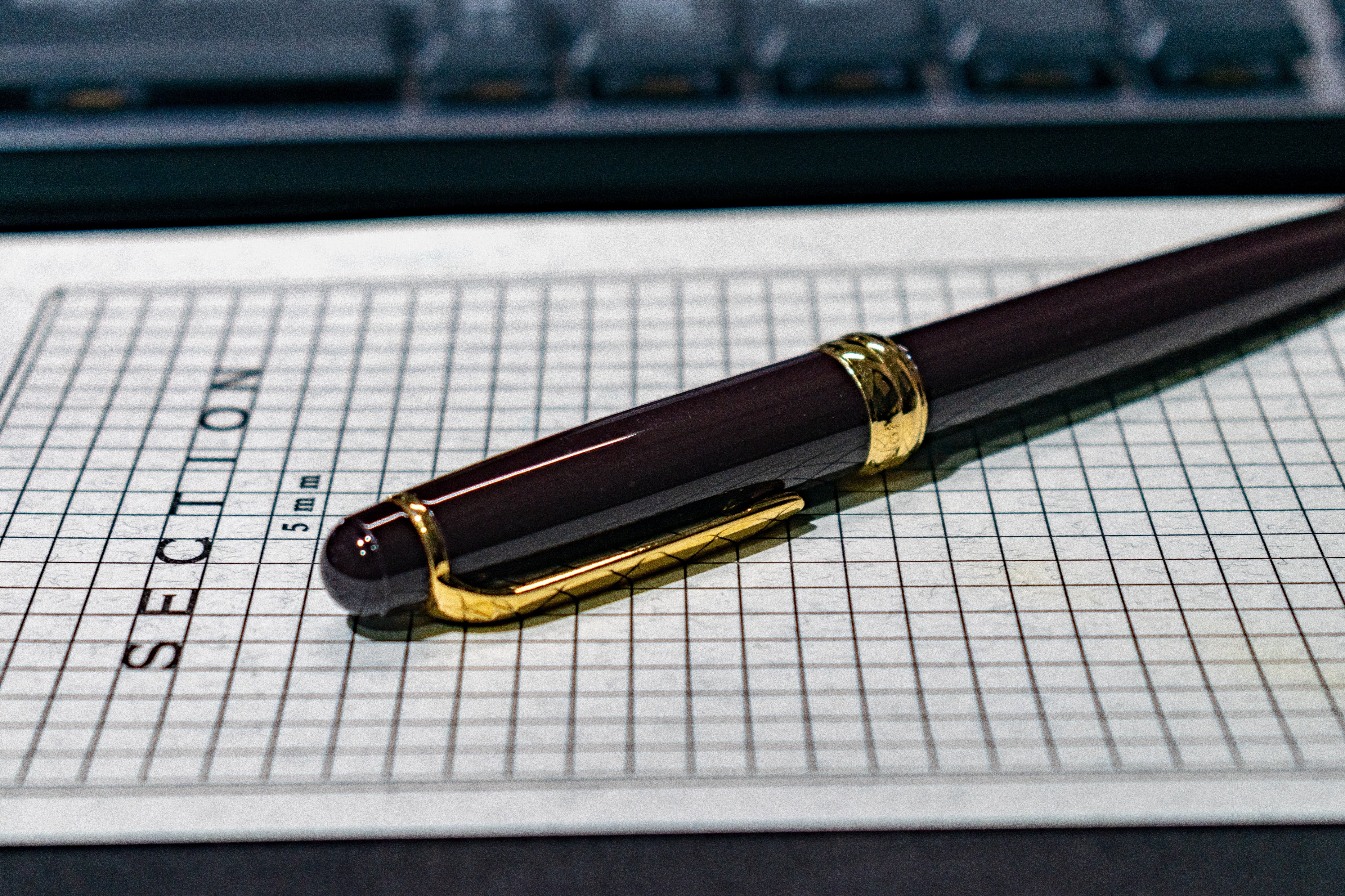 万年筆の話6〜ぺんてる Lancelot〜｜M