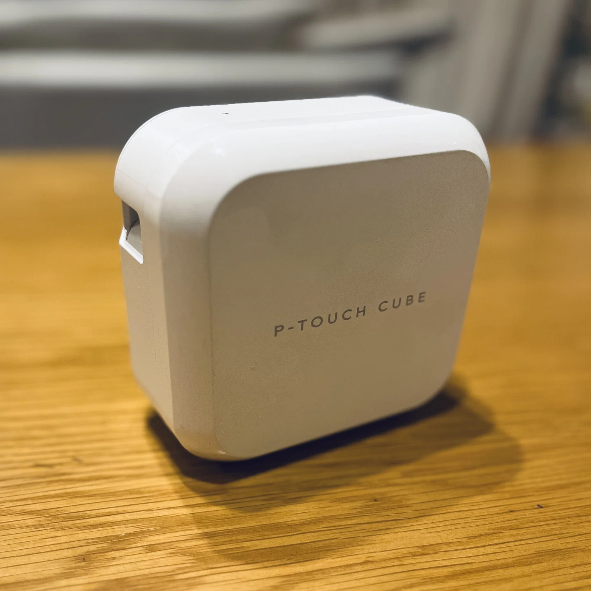 P-TOUCH CUBE｜スマホから印刷、おてがるラベルプリンター｜mame