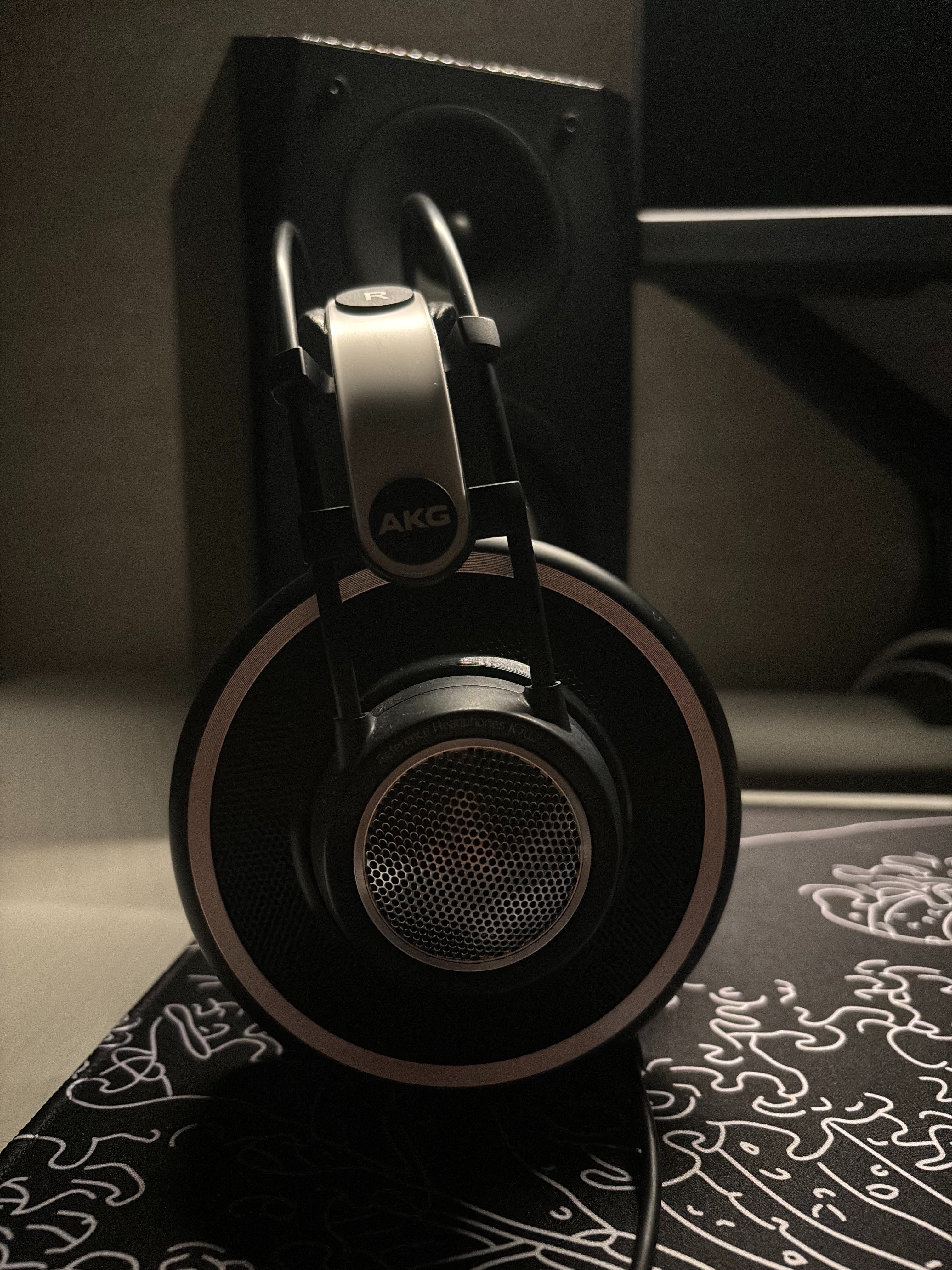 AKG K702｜電伸