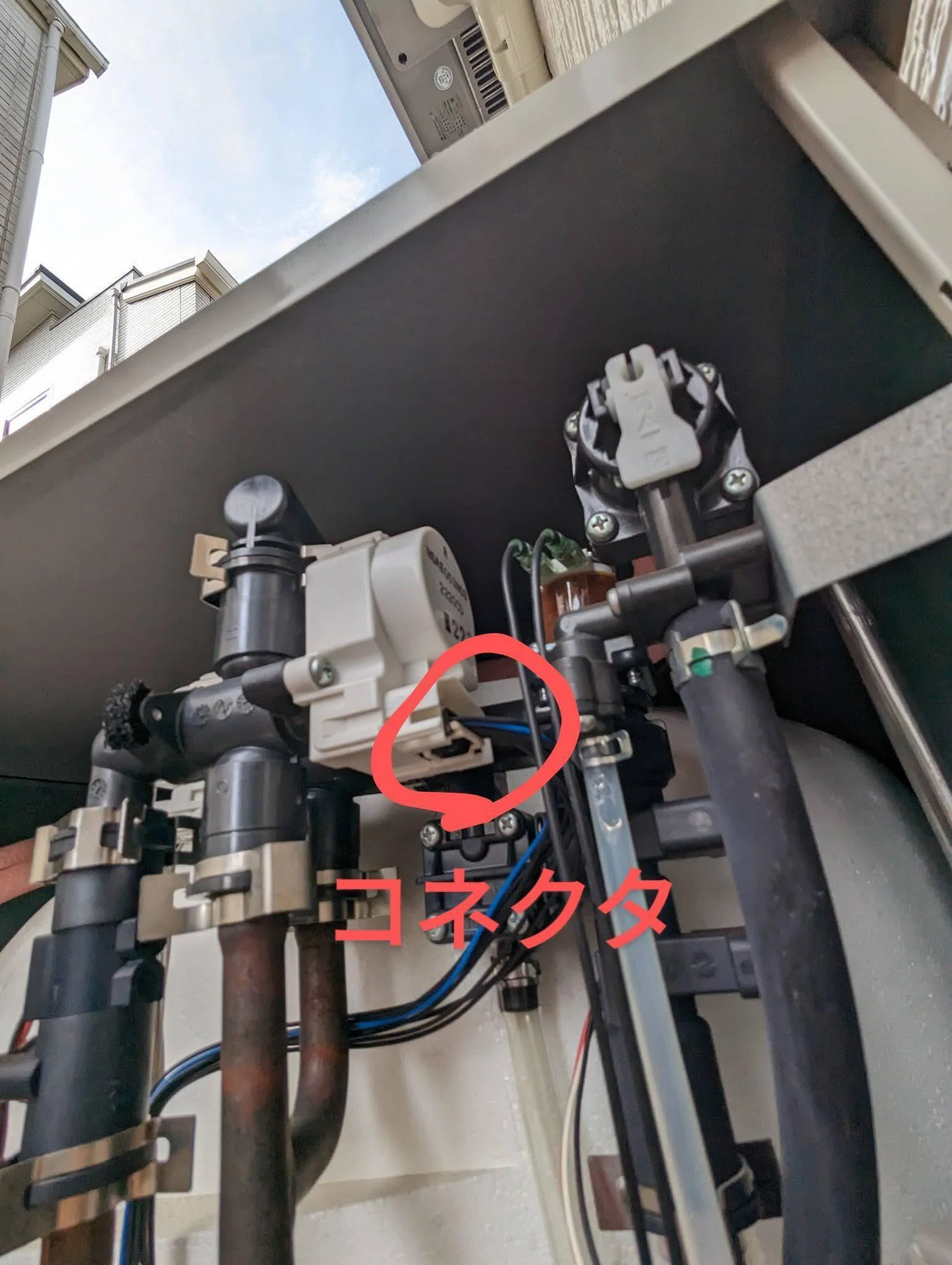 🛠️ 【DIY修理】壊れた日立エコキュートを自力で復活させた話（備忘録